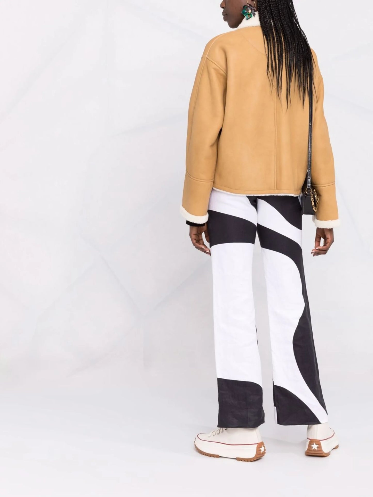 shearling-collar jacket