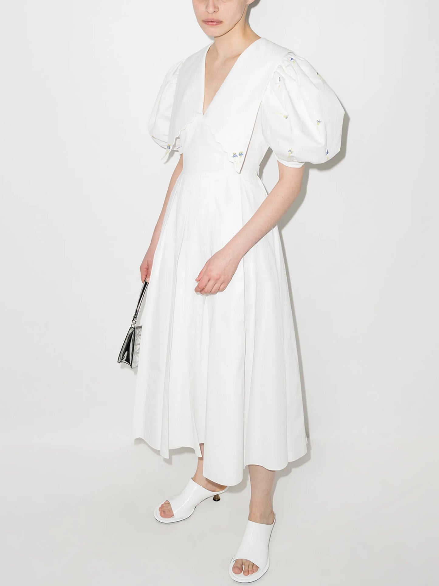embroidered puff-sleeve dress