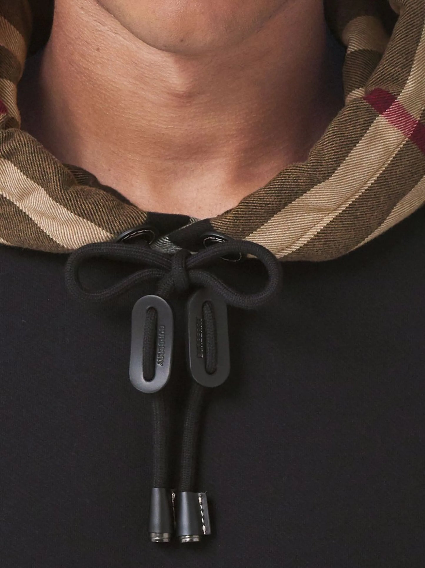 check-detail hoodie