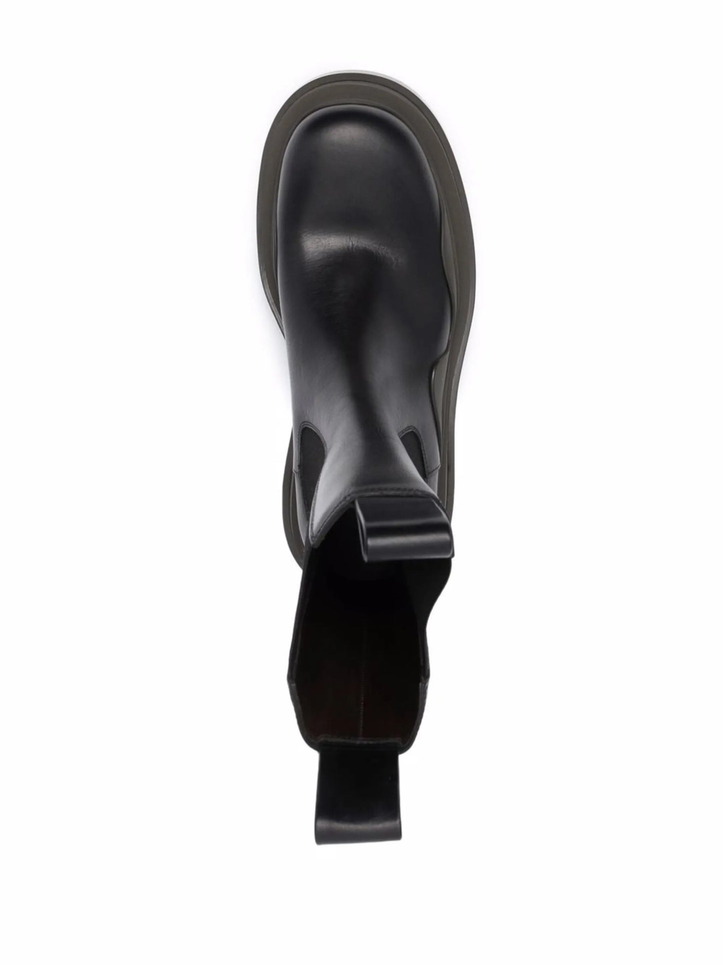 Tire contrasting ridged-sole boots