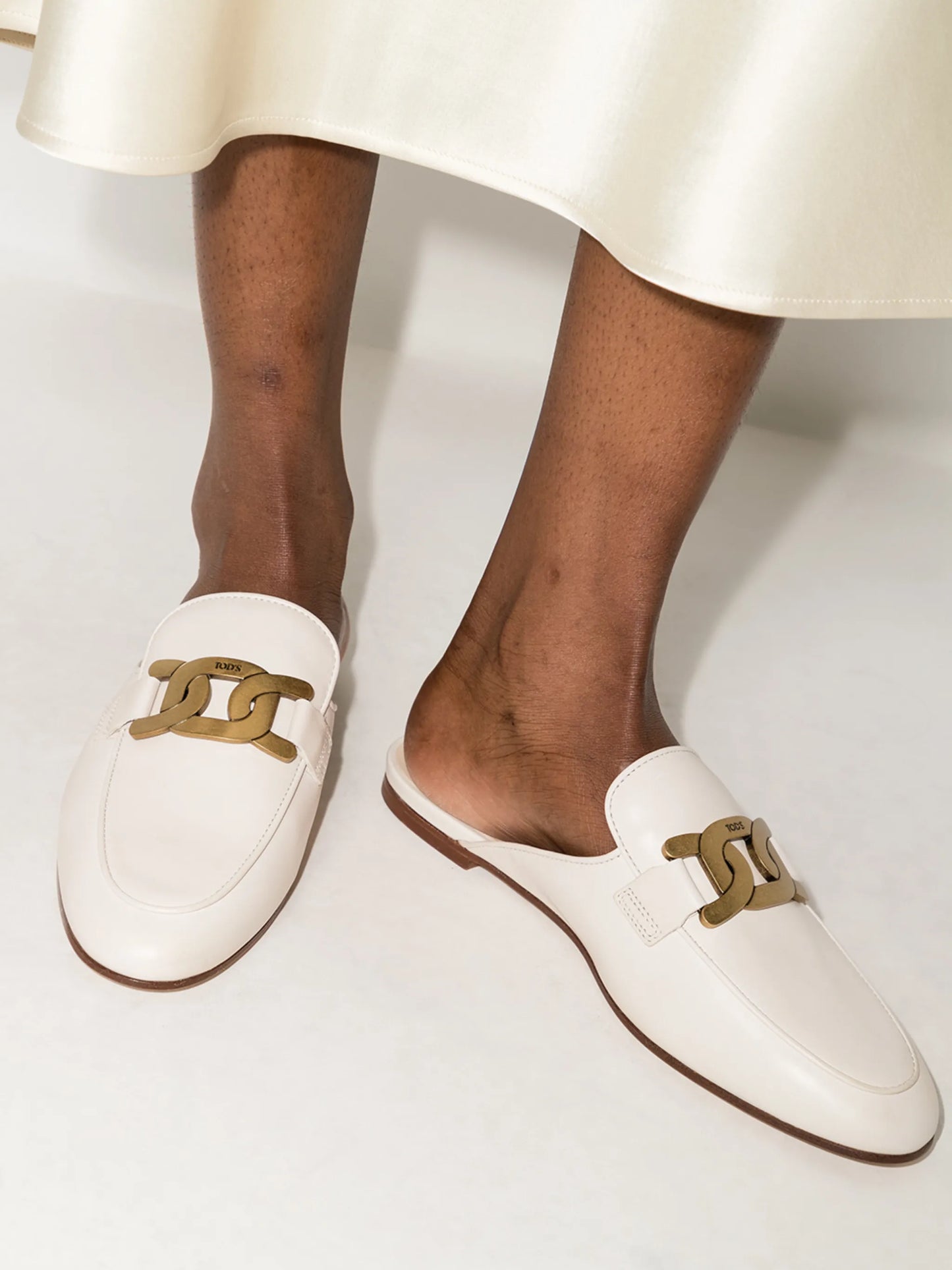 Sabot loafer mules
