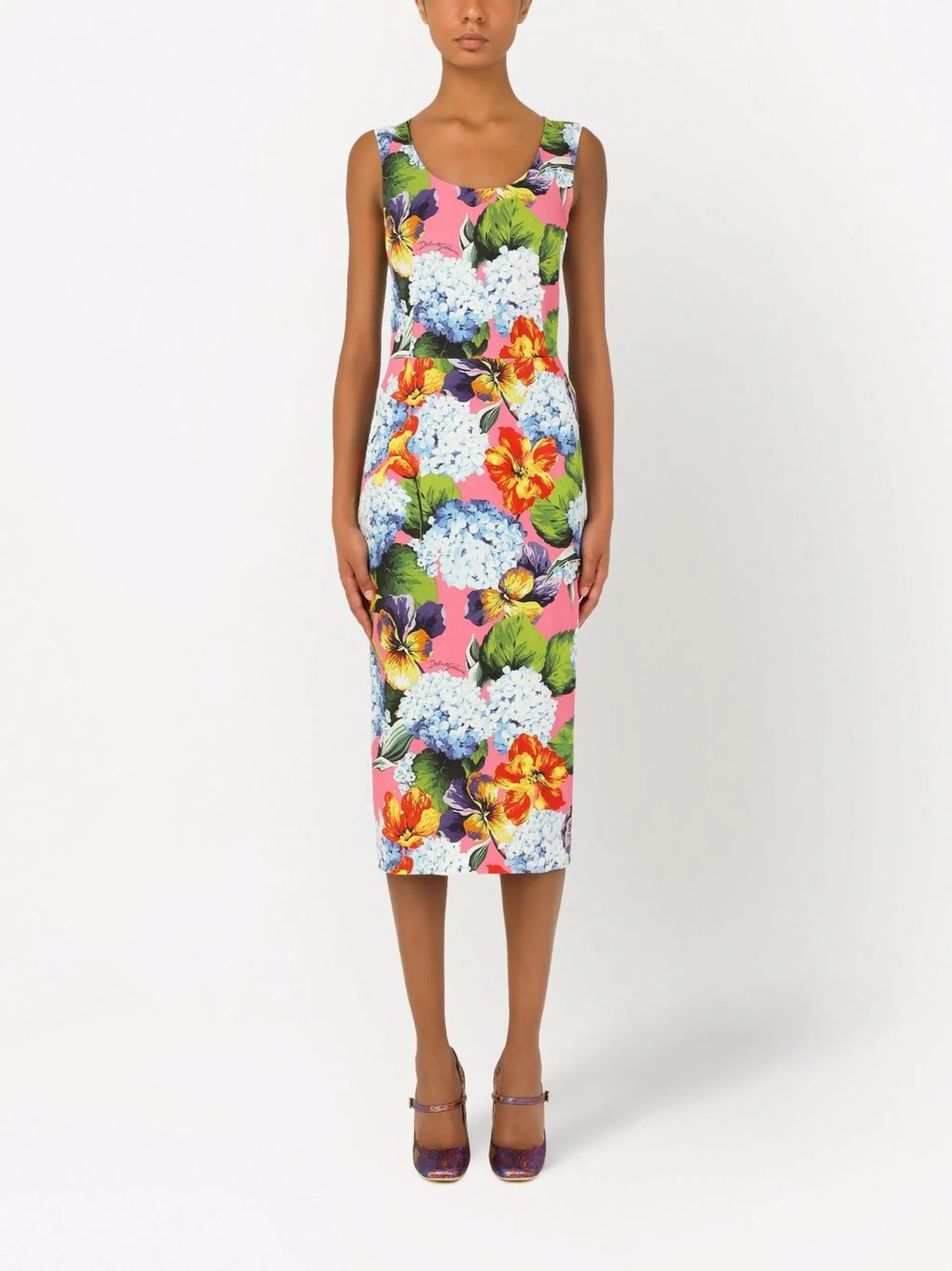 sleeveless graphic-print dress