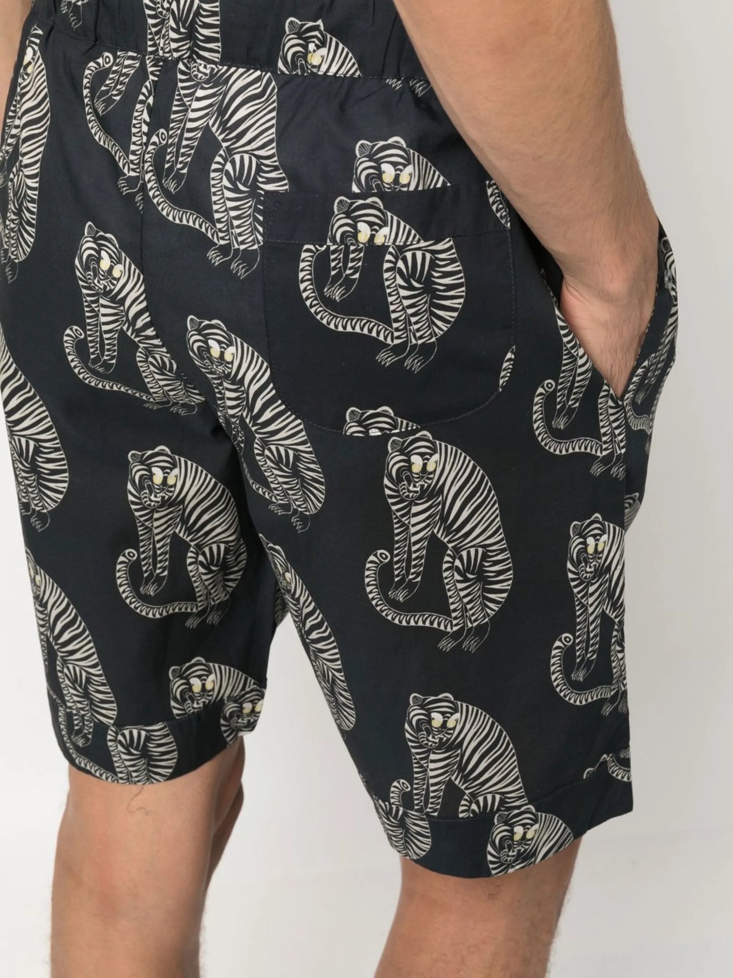 Sansindo tiger-print pajama shorts