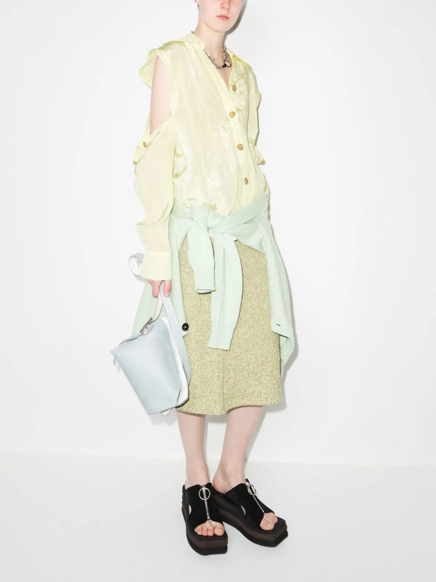Carina detachable-sleeve shirt