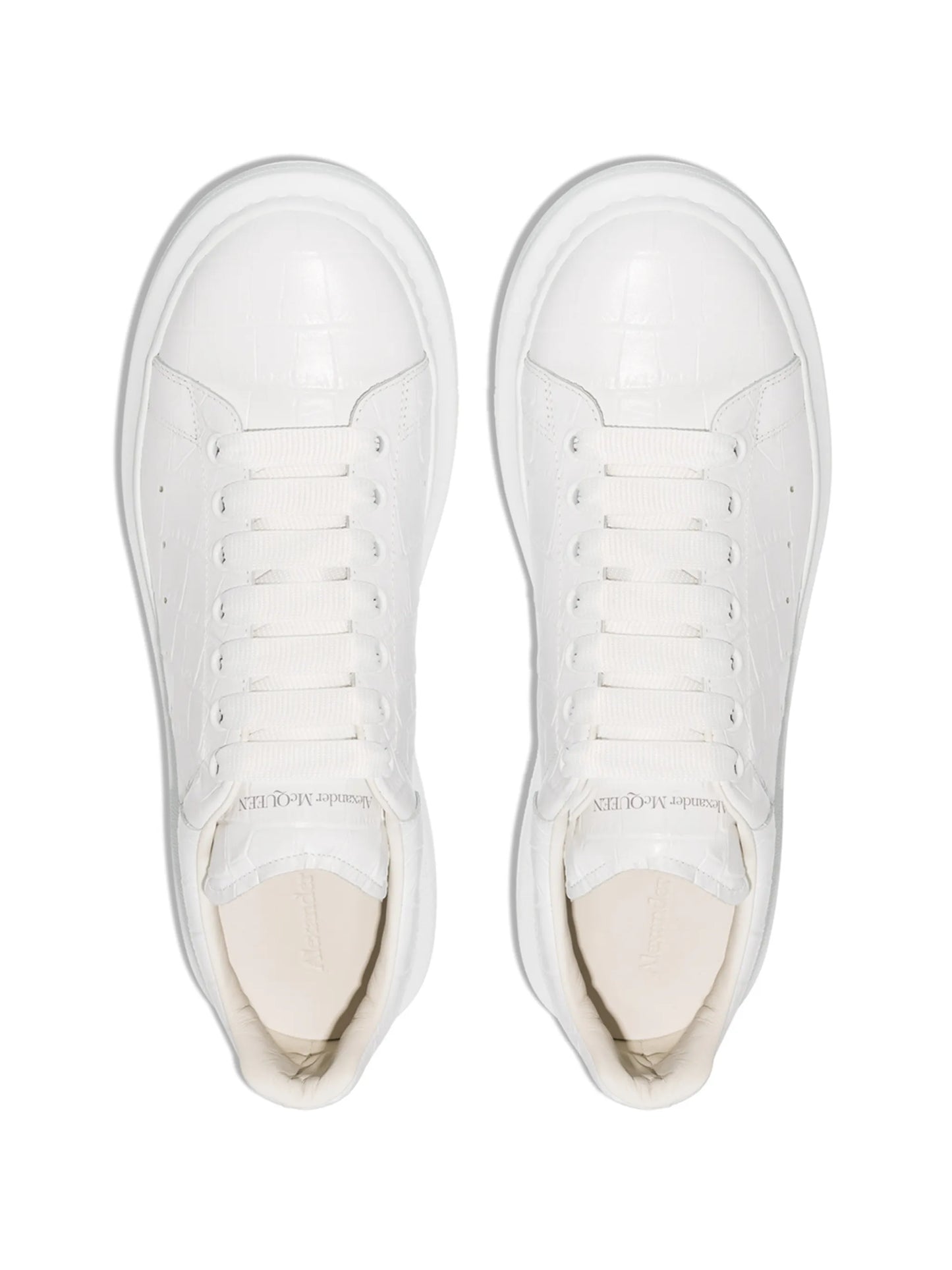 Oversized low-top sneakers