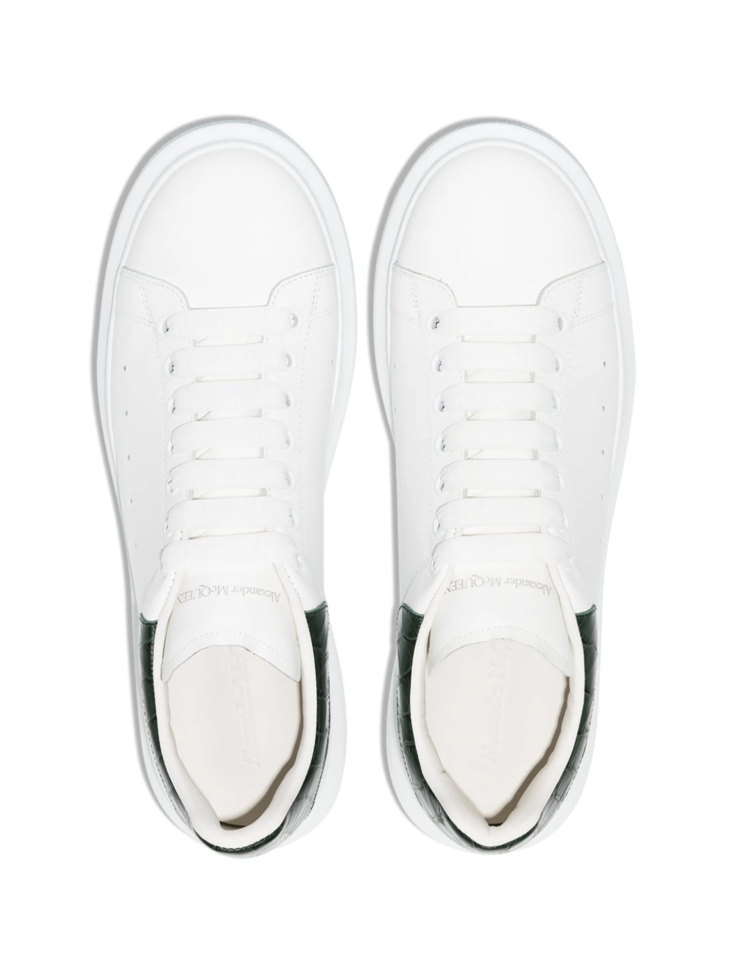 Oversized low-top sneakers