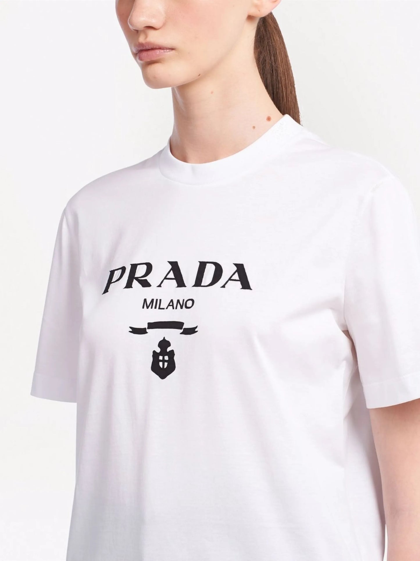 logo-embroidered jersey T-shirt