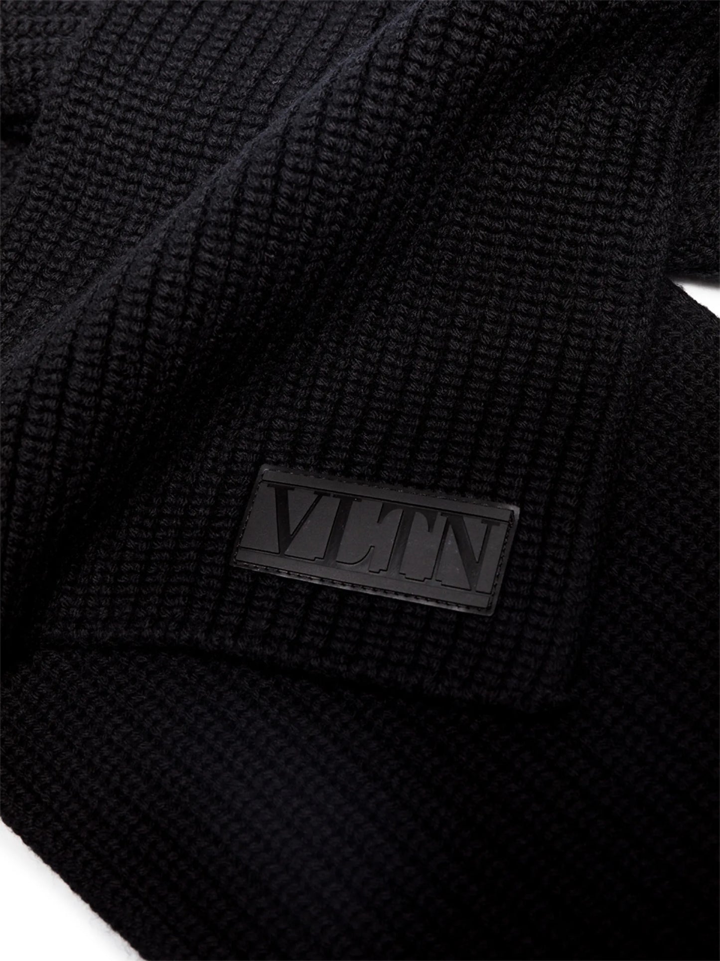 VLTN logo patch knitted scarf