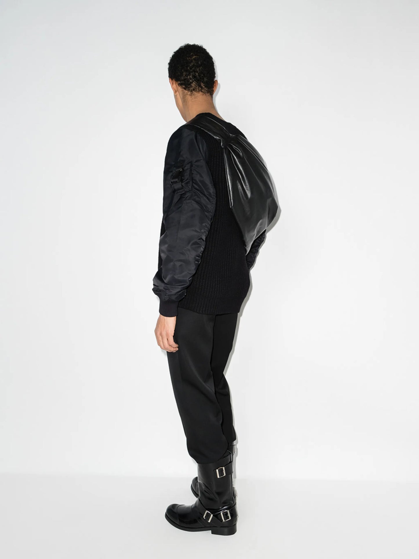 contrast-sleeve ribbed-knit jumper