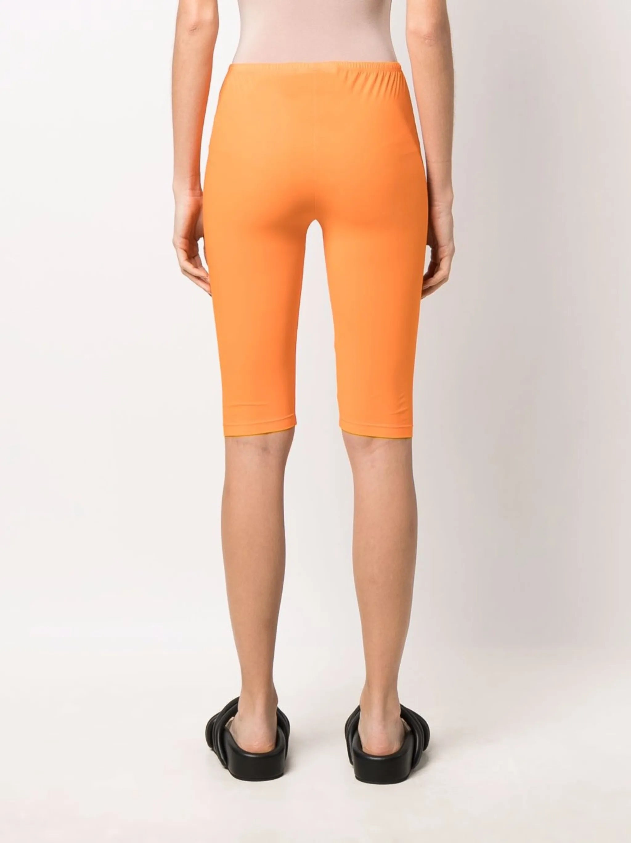 fitted knee-length shorts