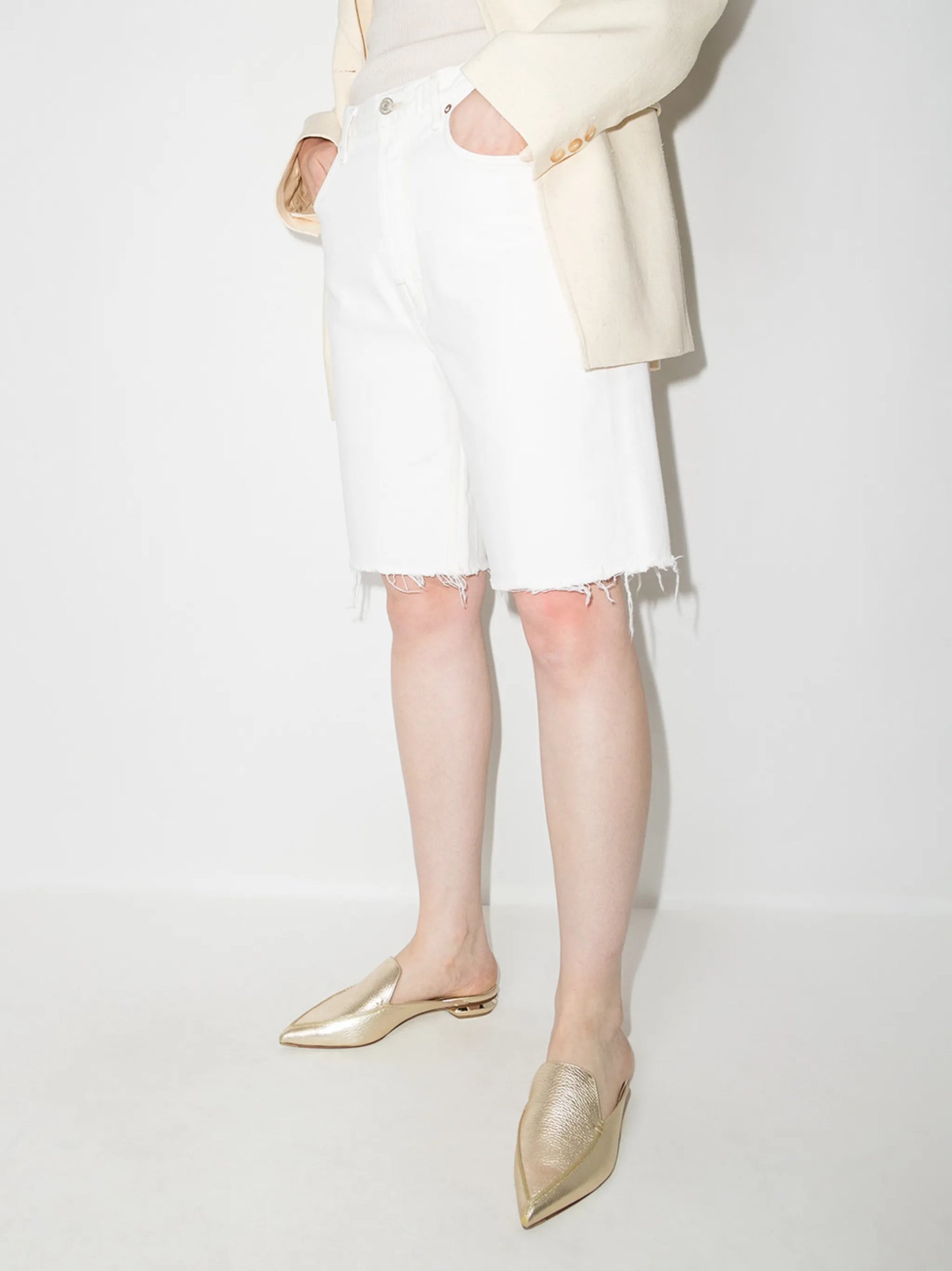 BEYA metallic-effect mules