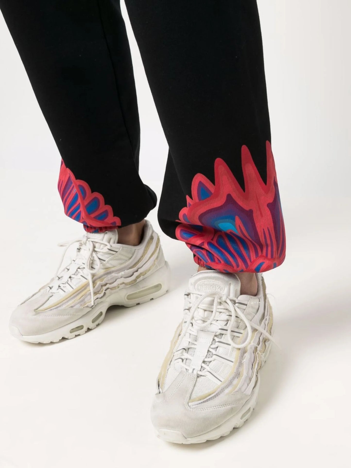 Curved Wings-print drawstring cotton joggers
