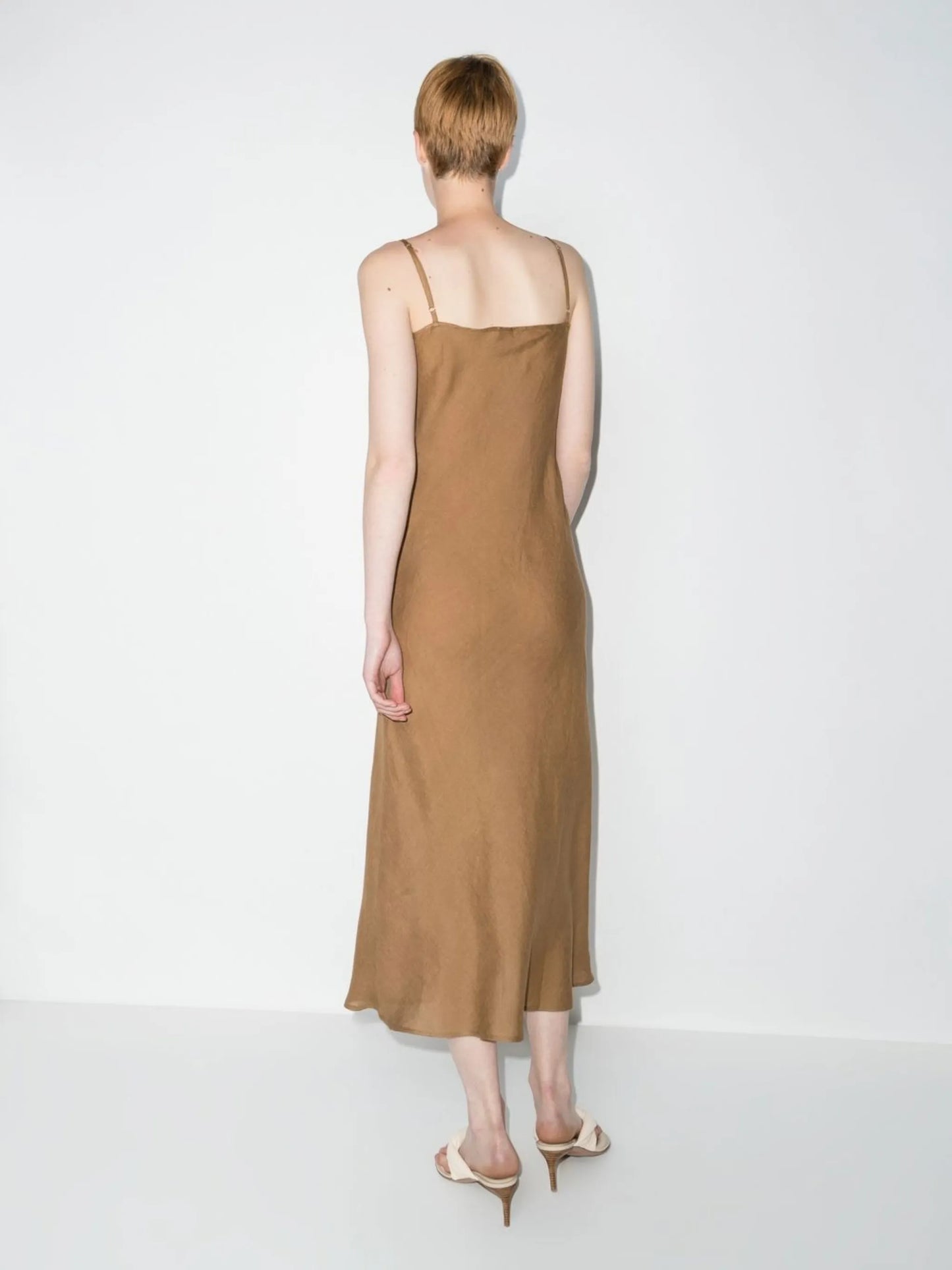 U-neck sleeveless linen midi dress