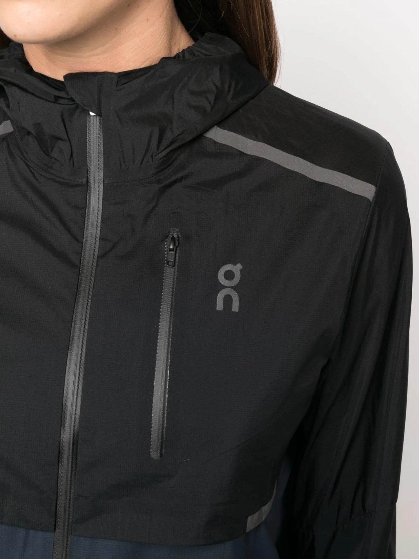 panelled zip-pocket sports jacket