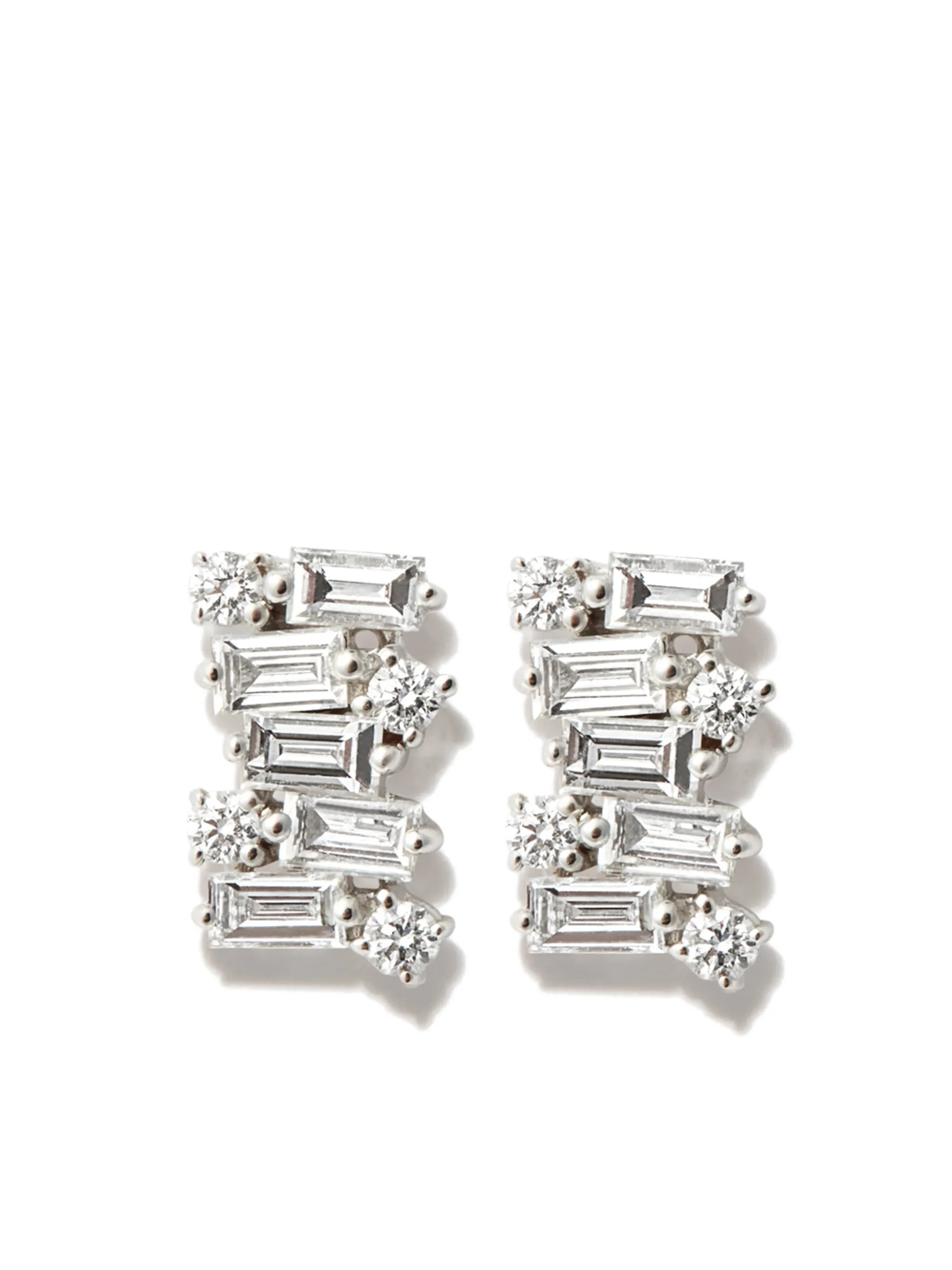 18kt white gold diamond stud earrings