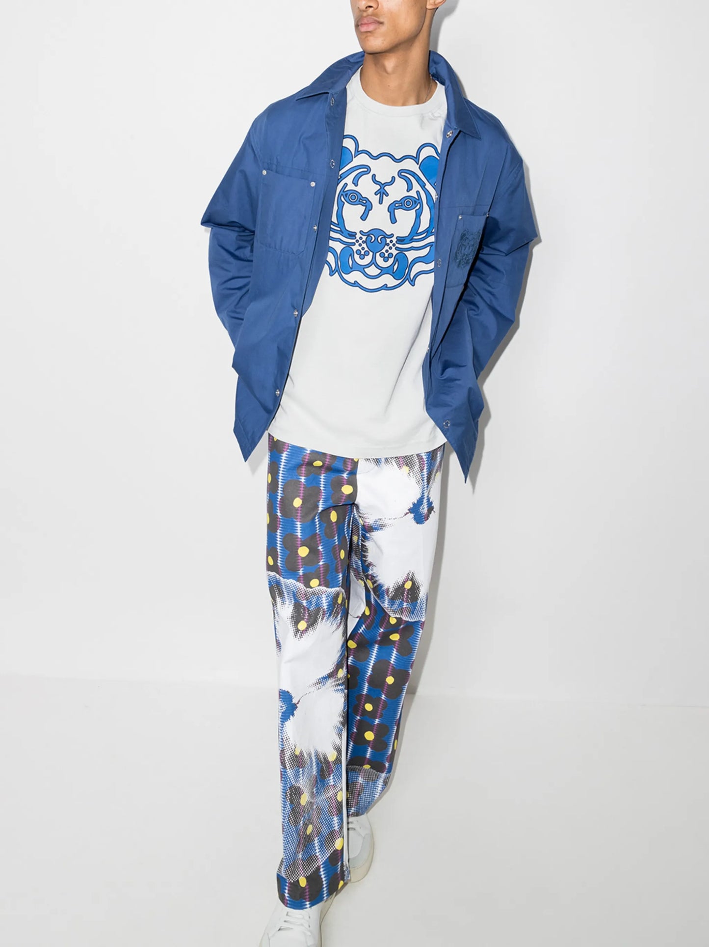 Tiger-print raglan-sleeve T-shirt