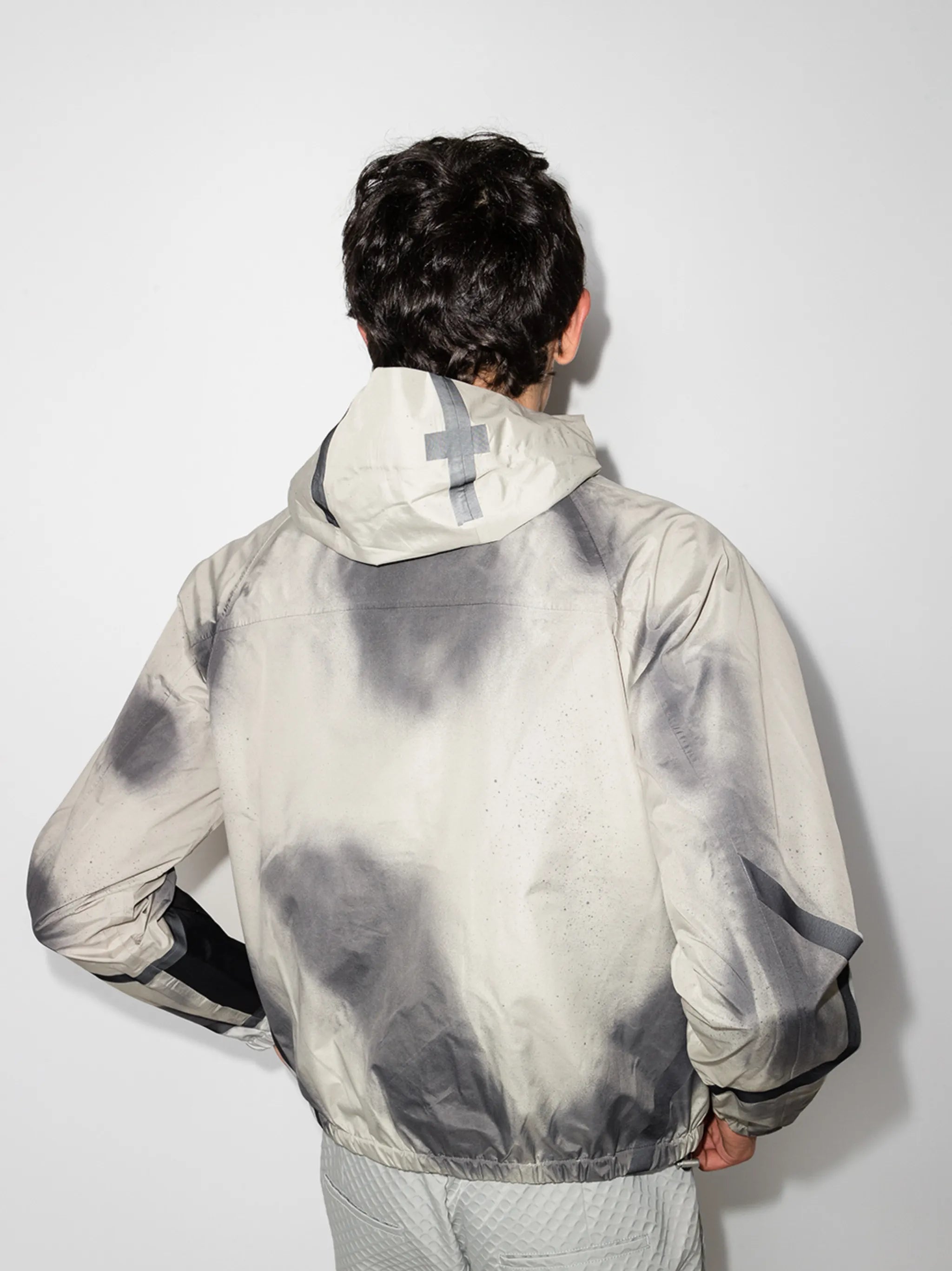 faded-effect hooded jacket