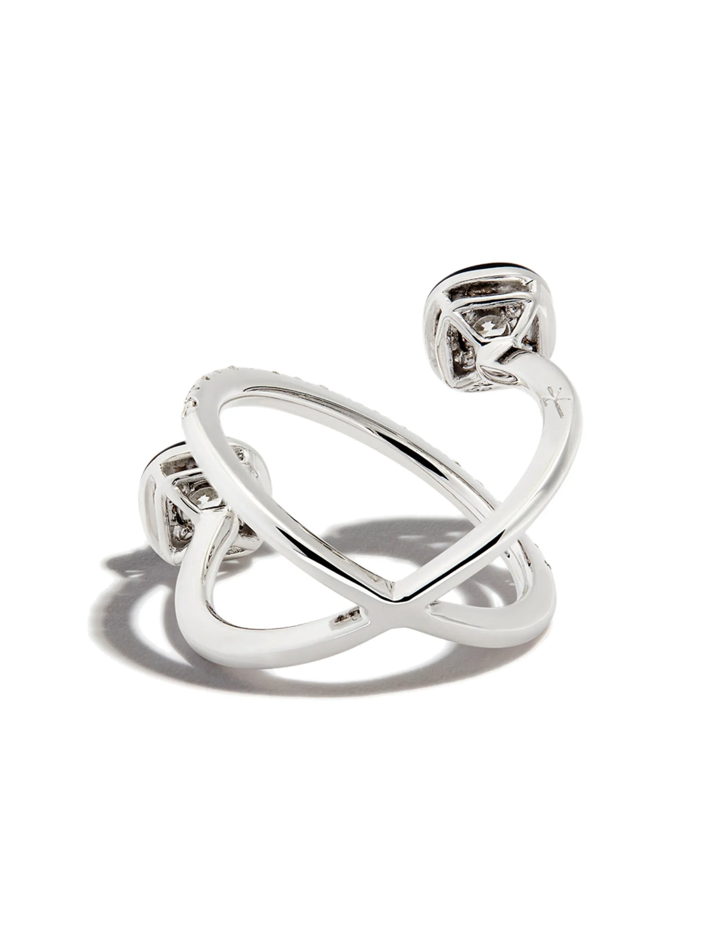 18kt white gold diamond and enamel ring