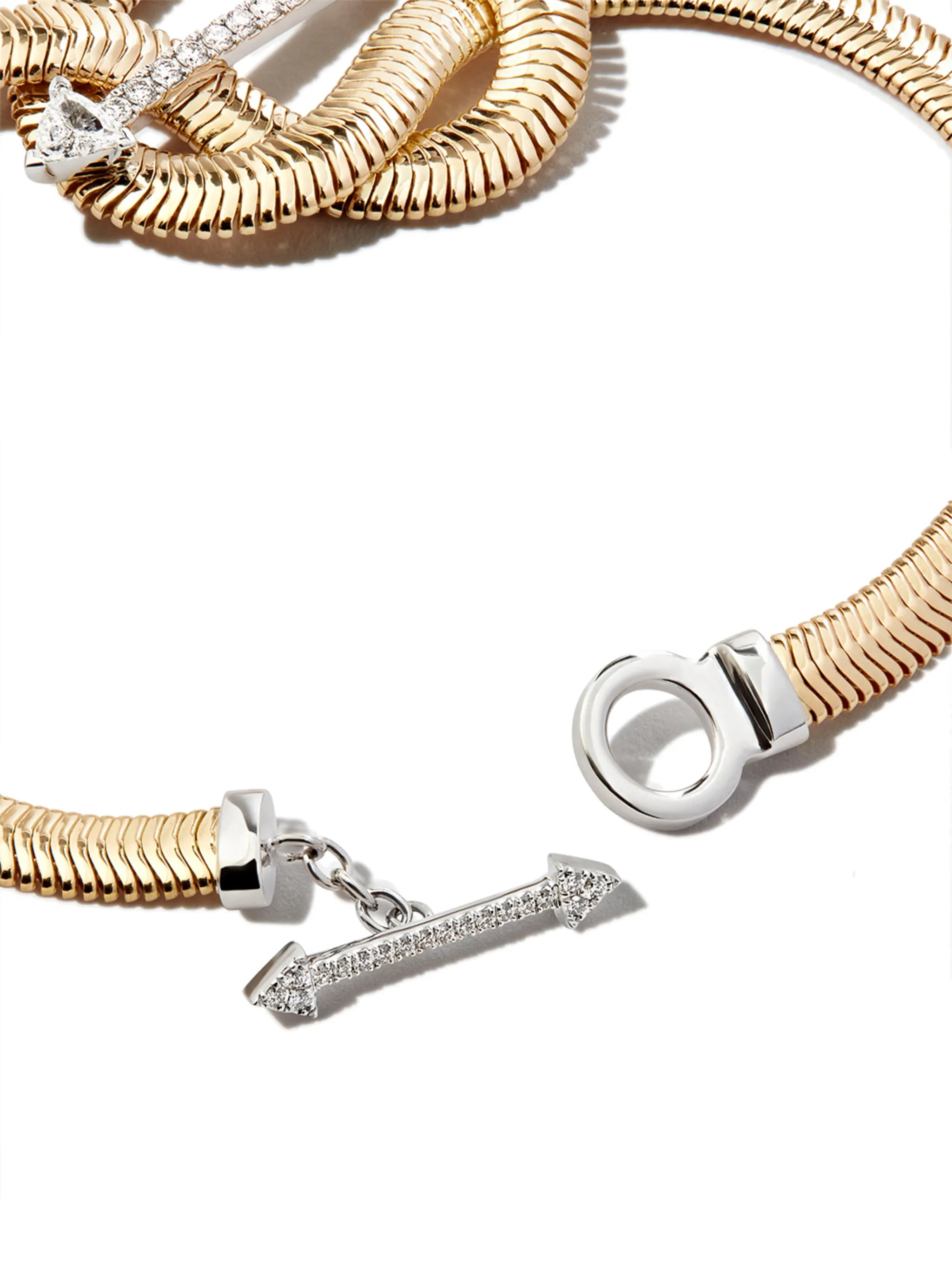 18kt yellow gold Feelings Knot diamond bracelet