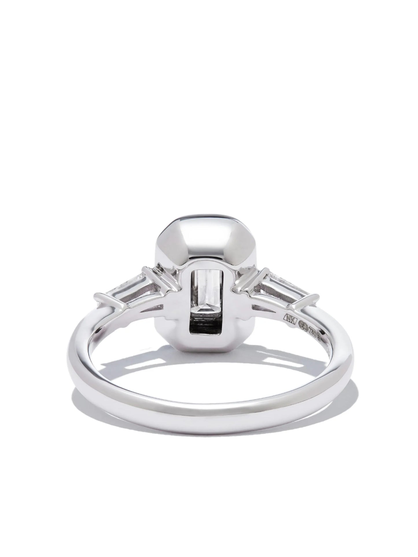 18kt white gold diamond and enamel ring