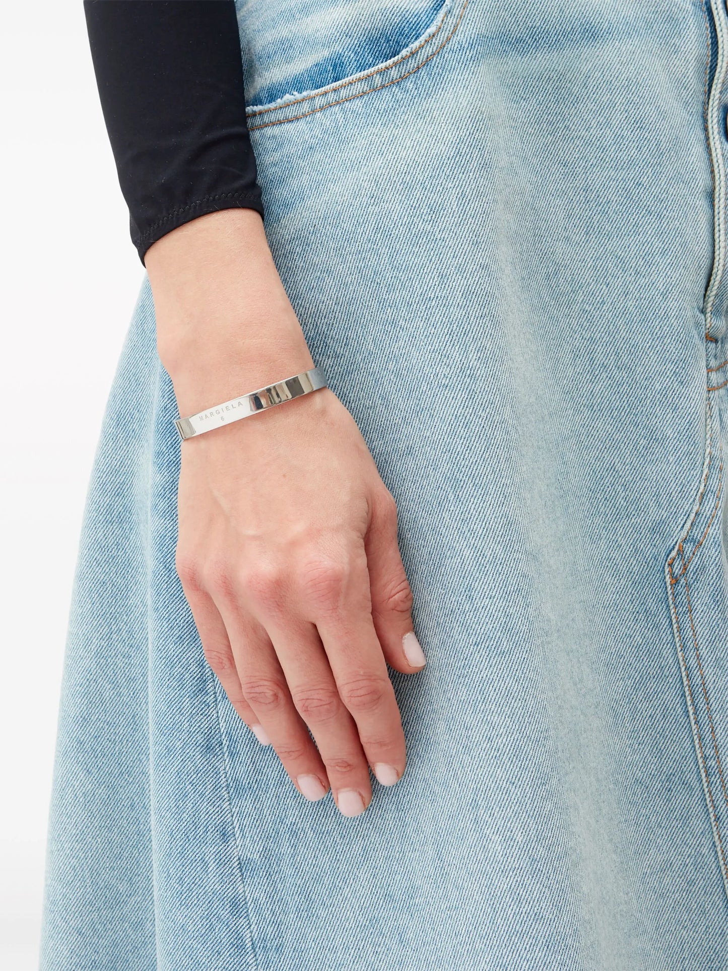 Minimal engraved bangle
