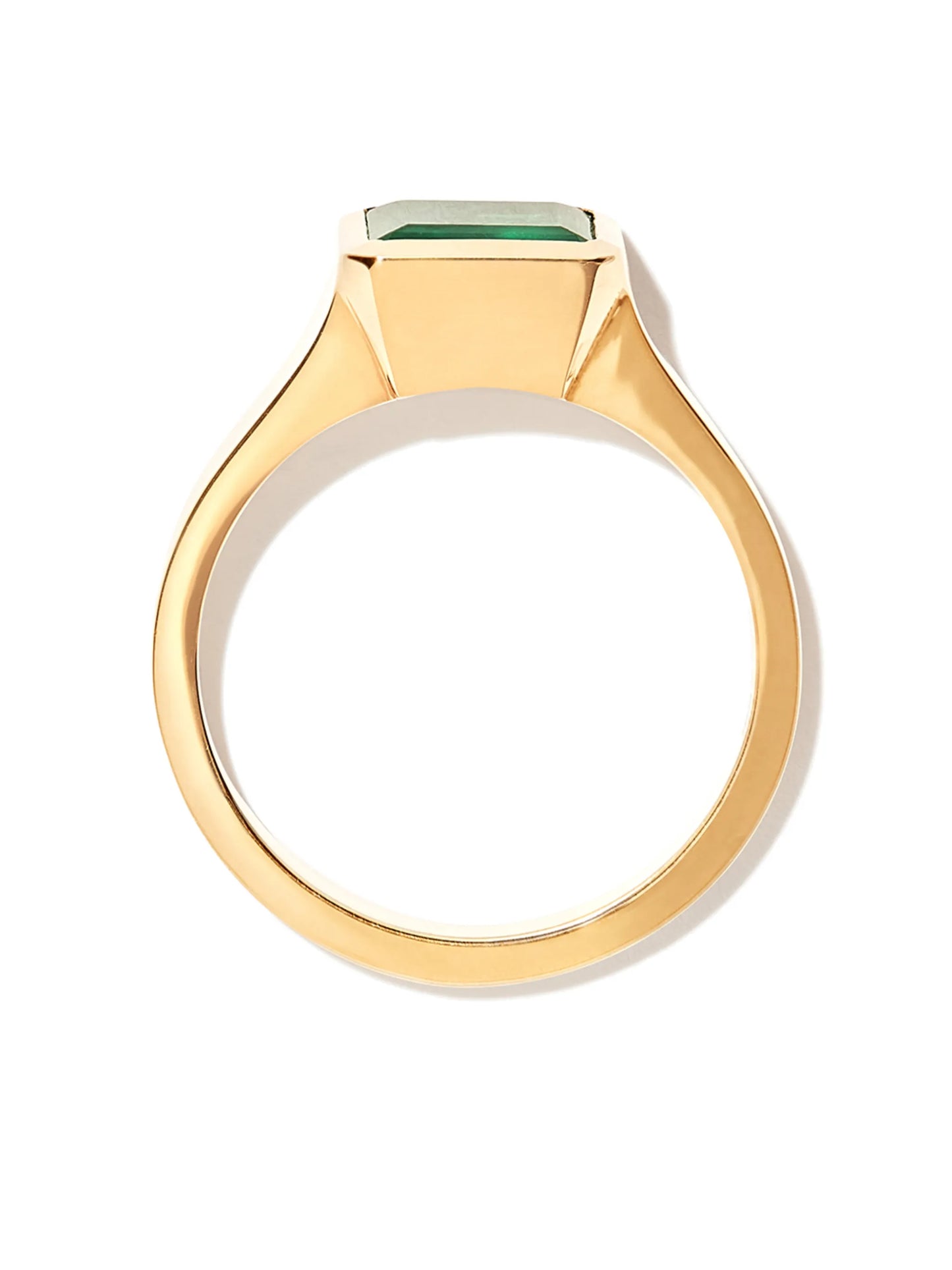 18kt yellow gold emerald ring