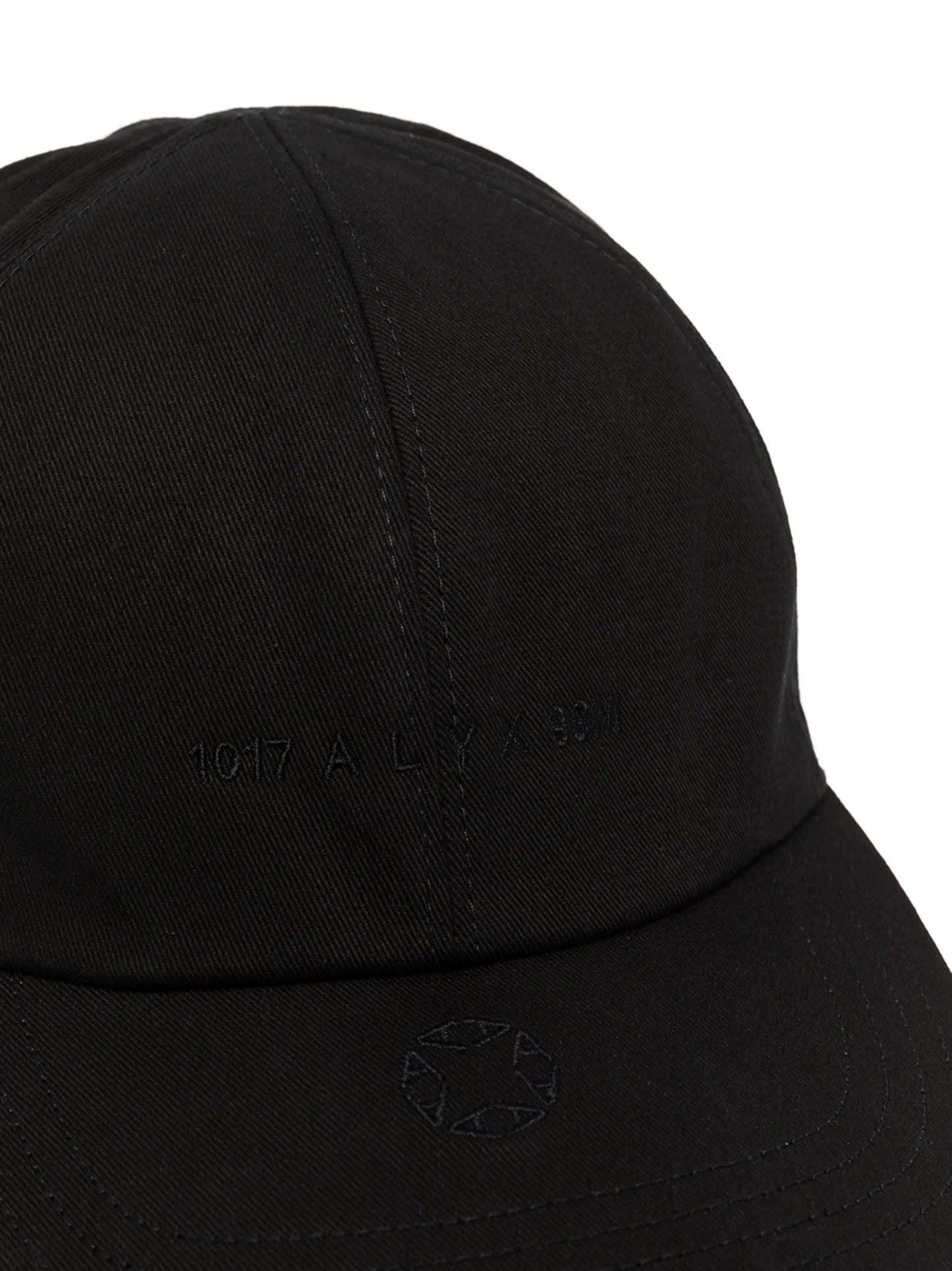 flat-peak cap