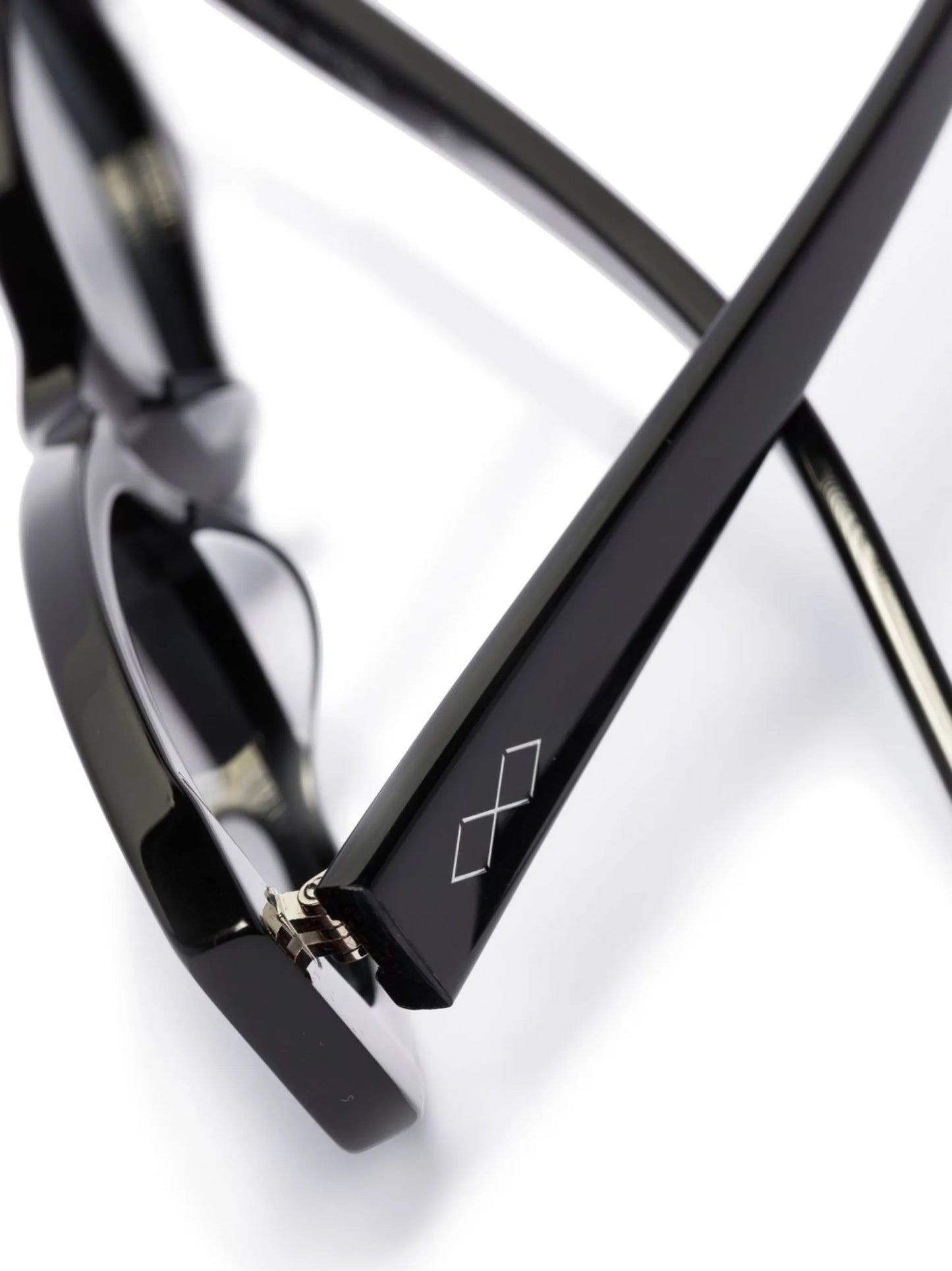 Dixy cat-eye sunglasses