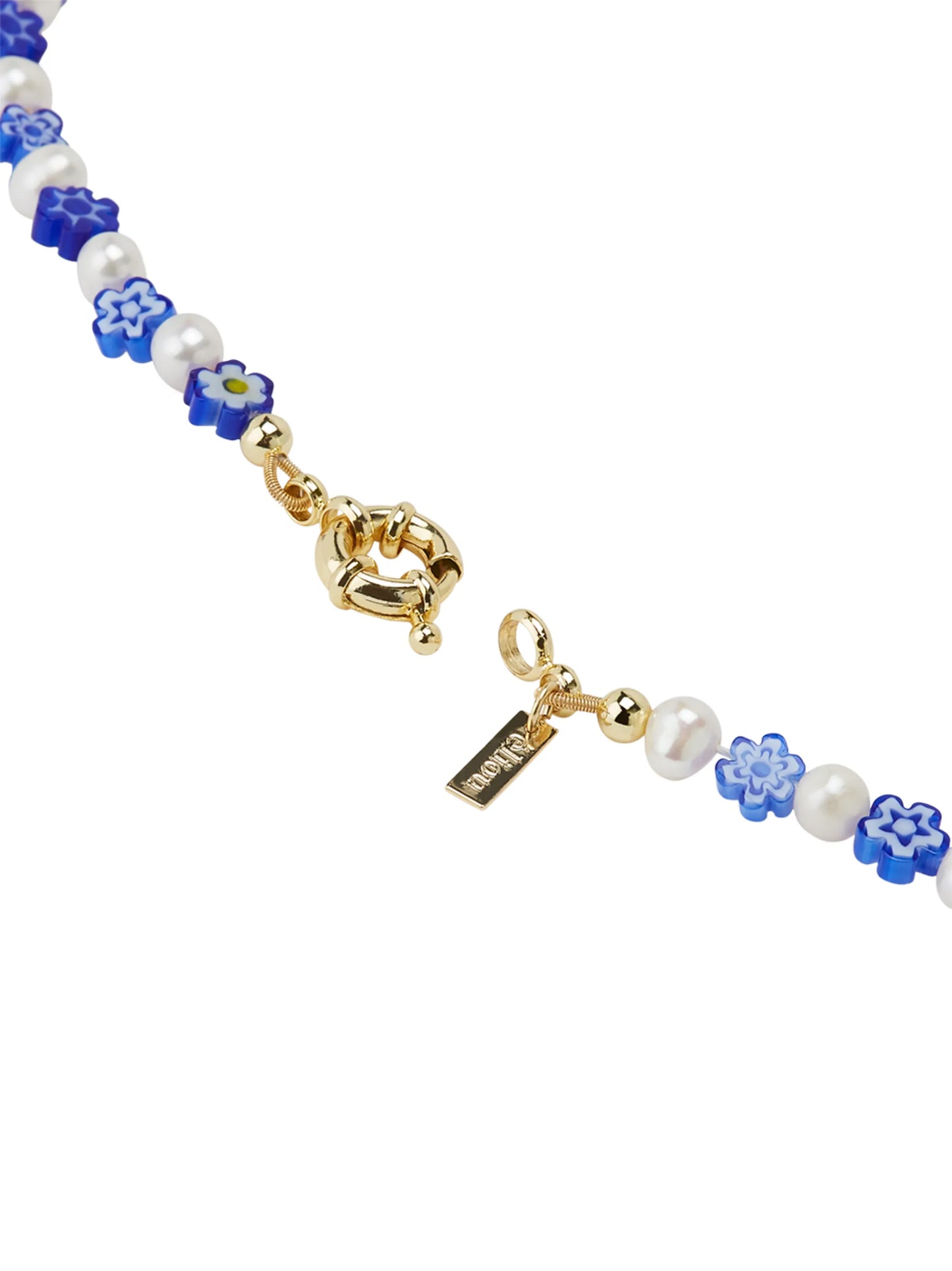Corinna flower bead necklace