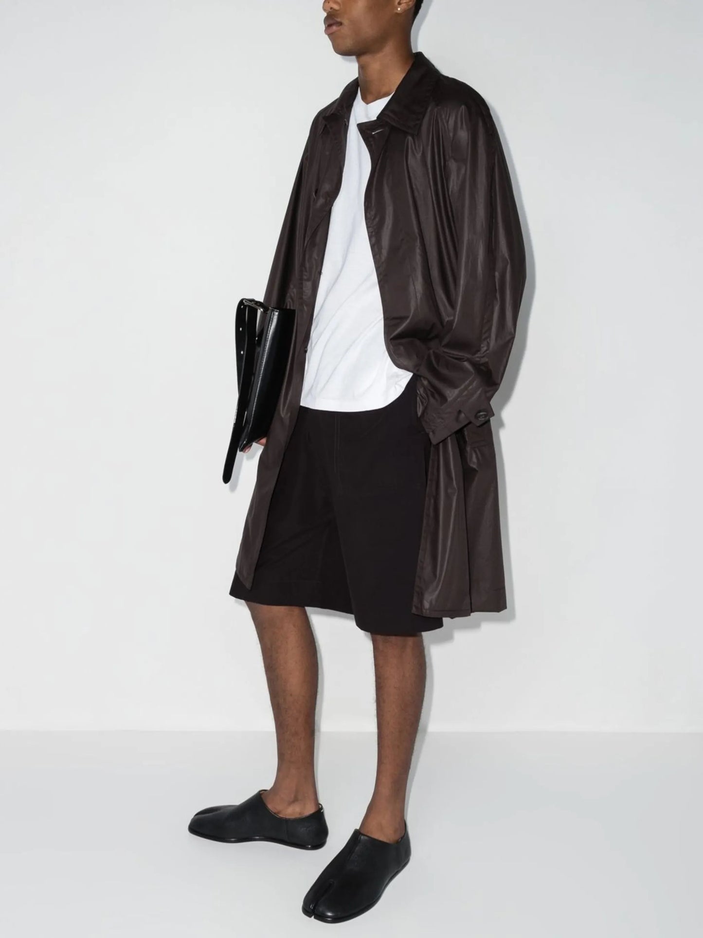 Helix knee-length shorts