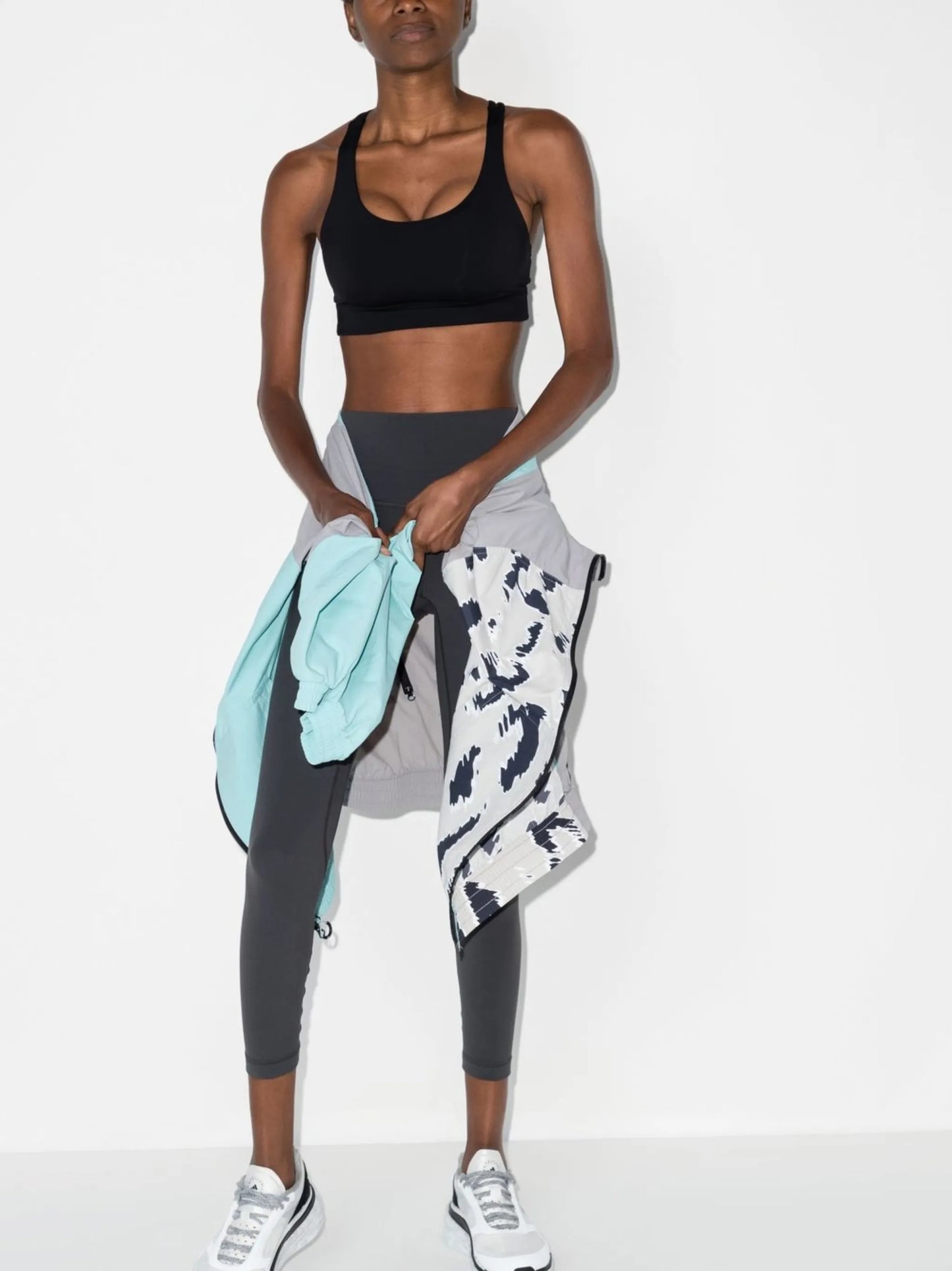 Energy crossover-strap sports bra