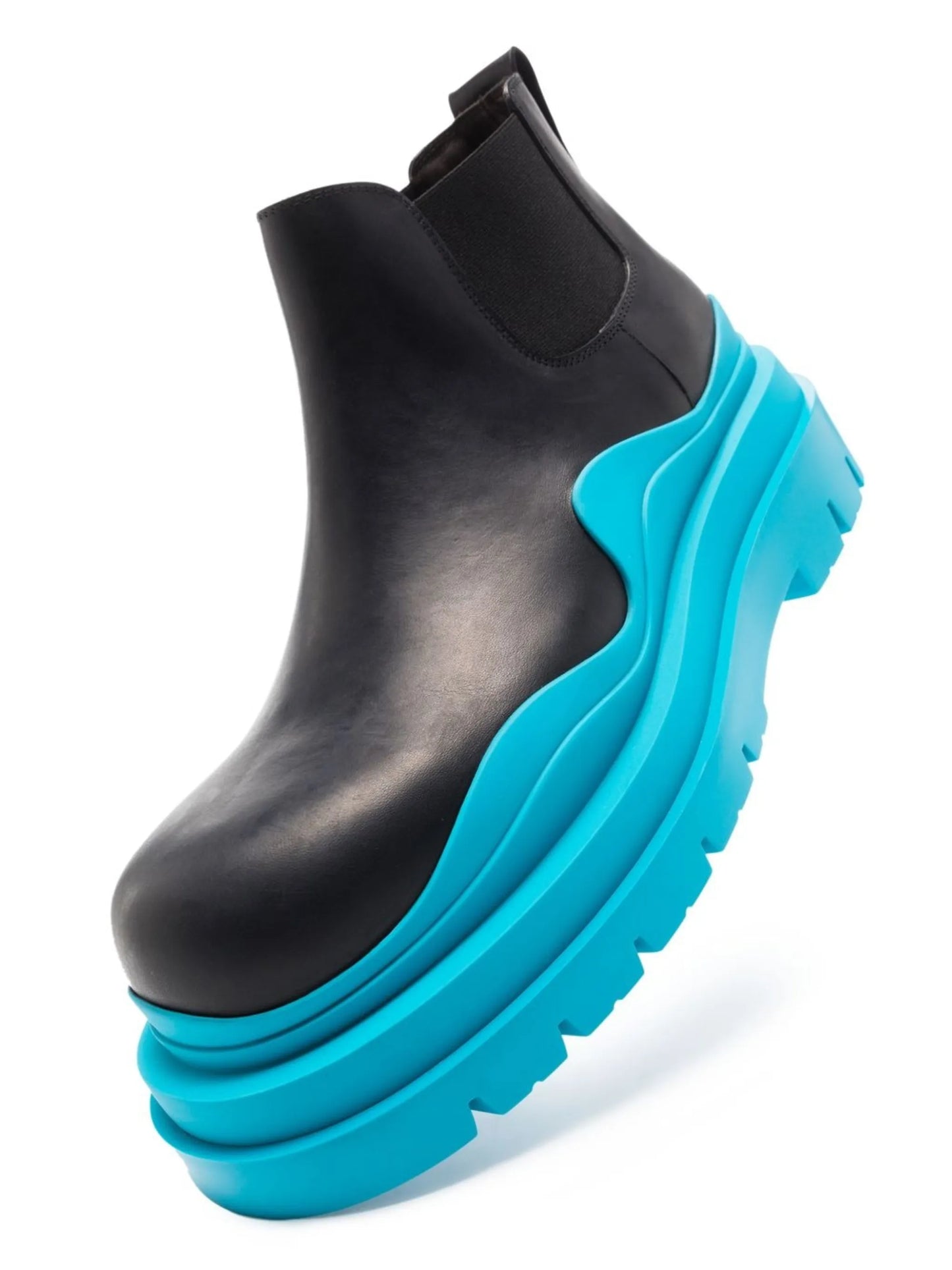 Tire leather Chelsea boots