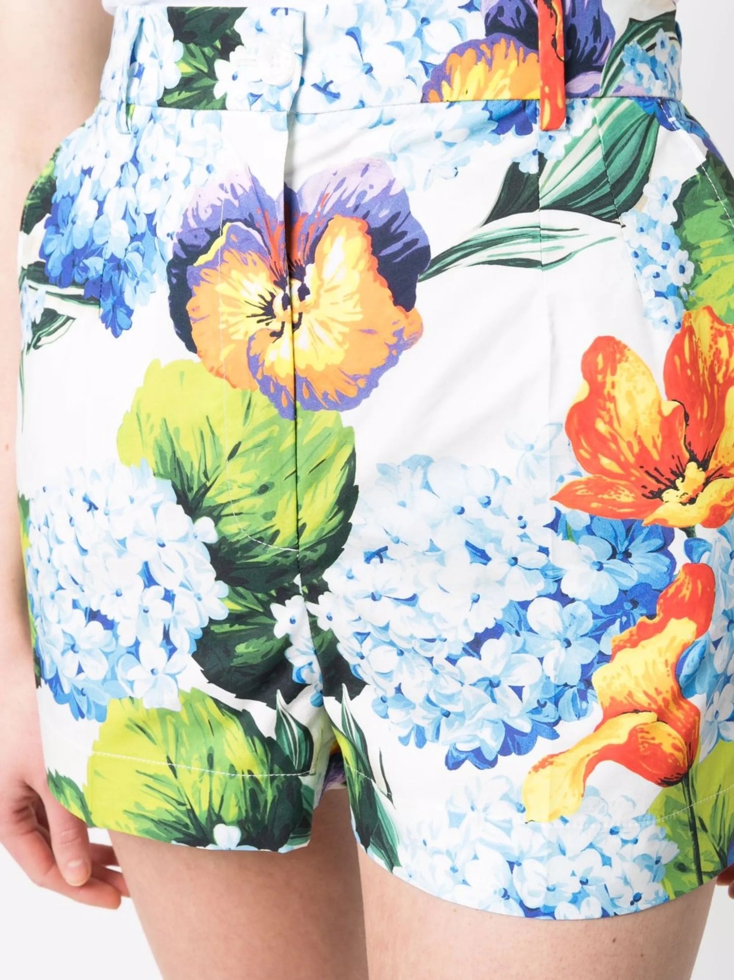 tailored floral-print short shorts