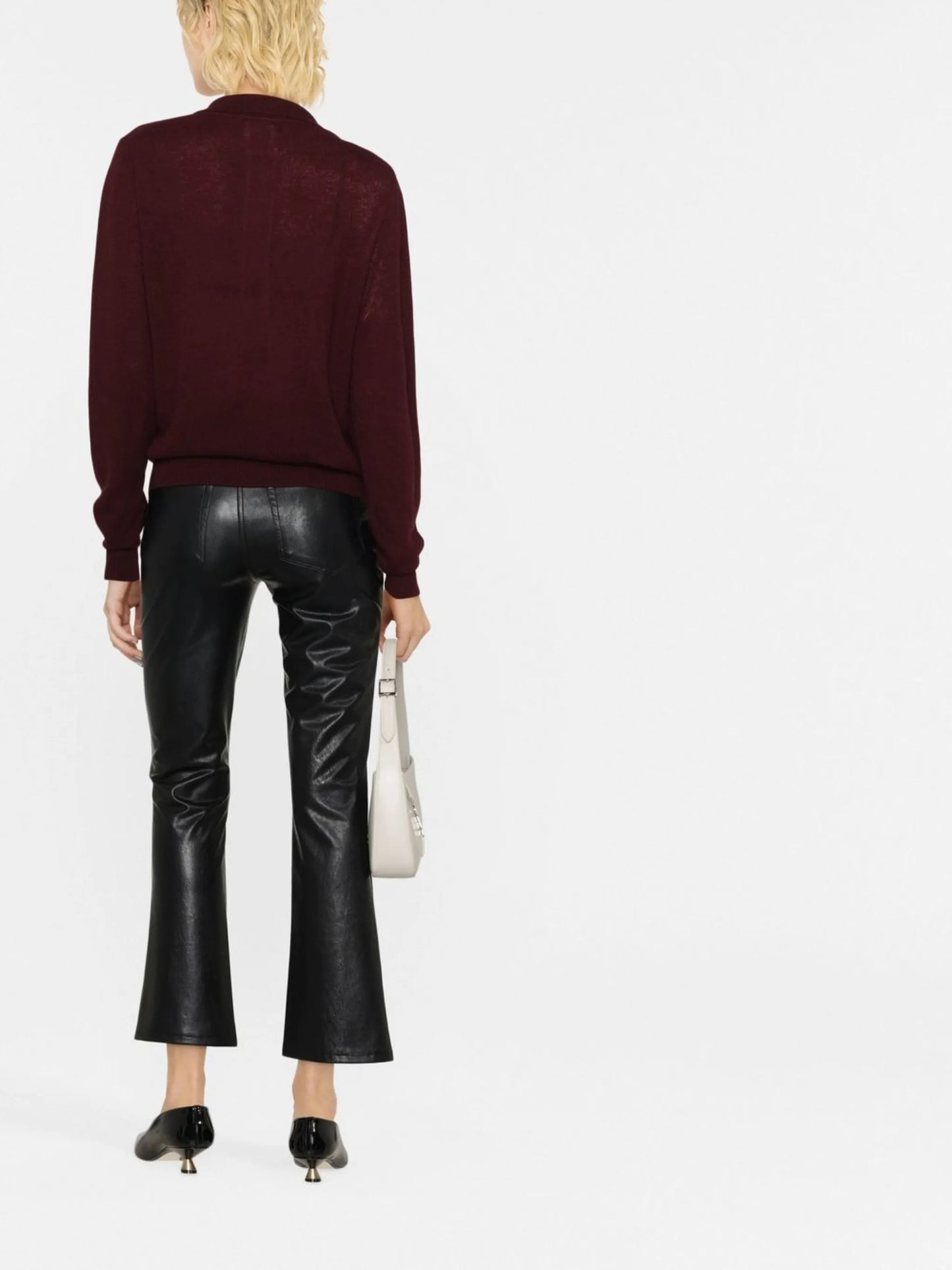 V-neck jumper