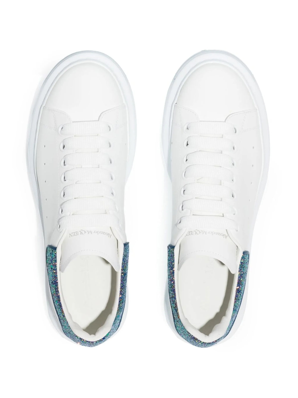 Oversized low-top sneakers