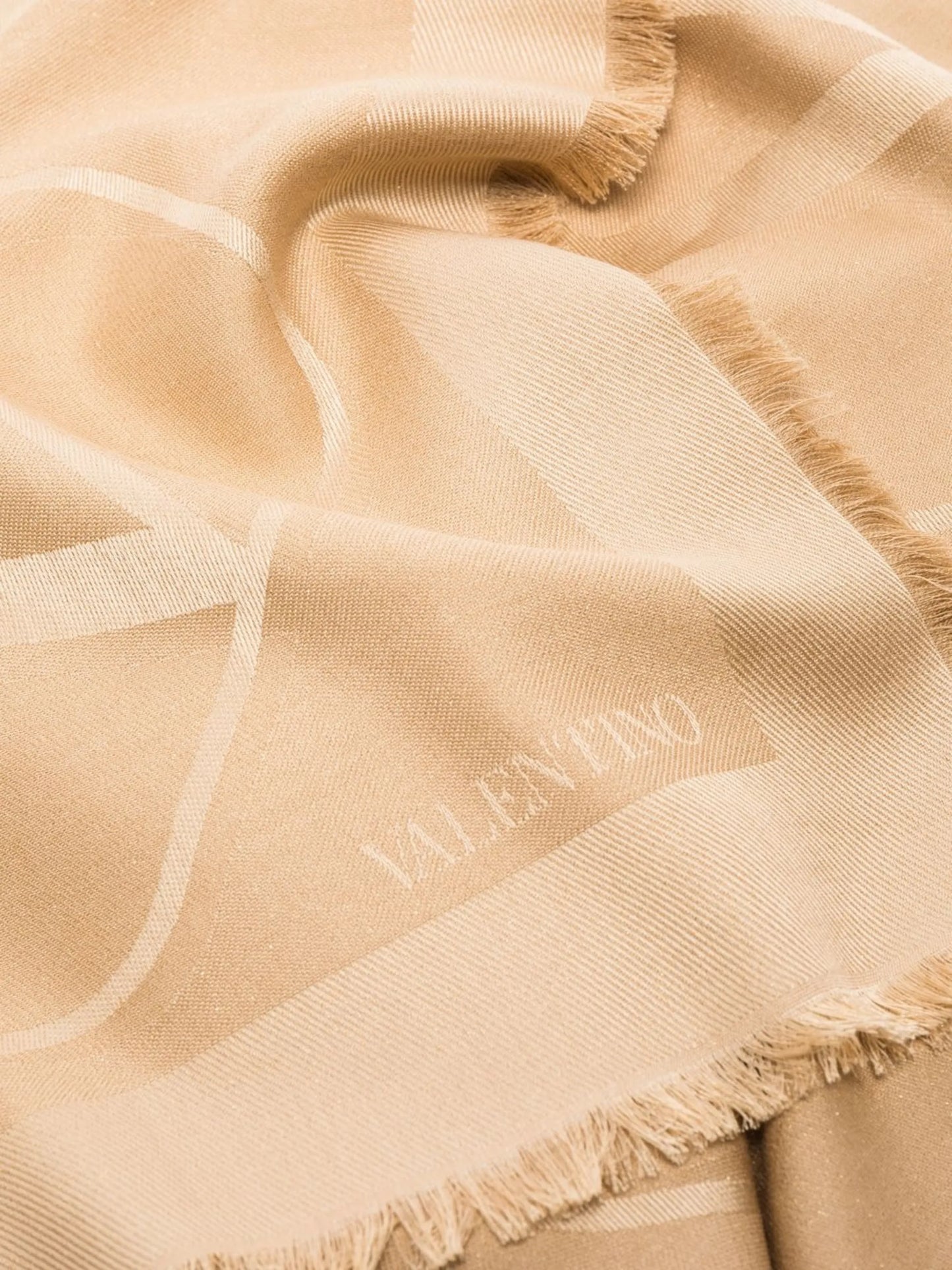 VLogo Signature fringed scarf