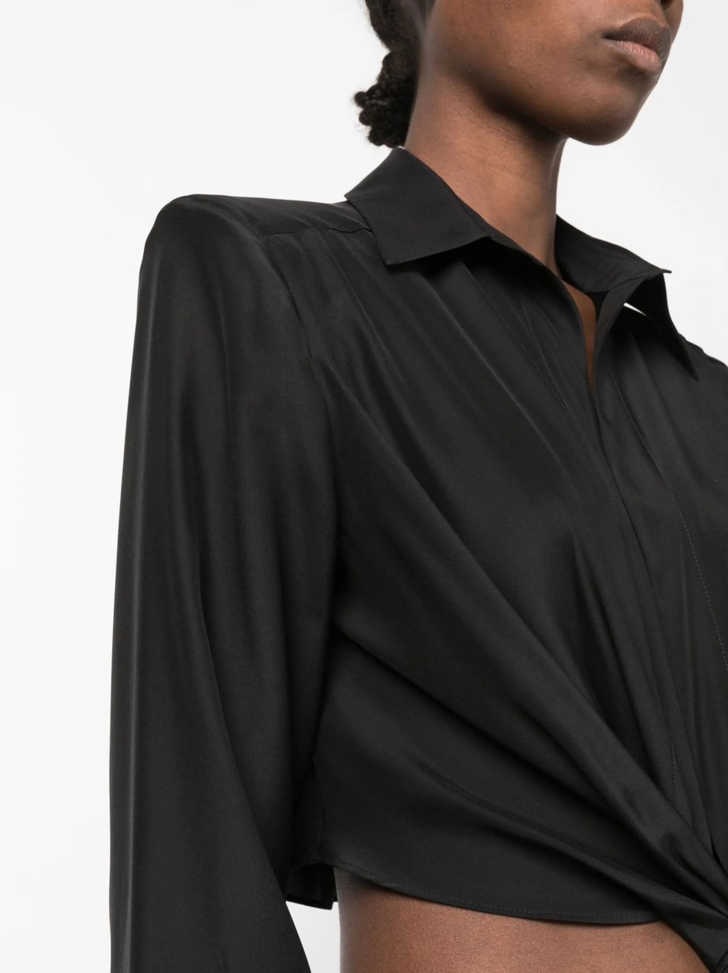 twist-detail cut-out shirtdress