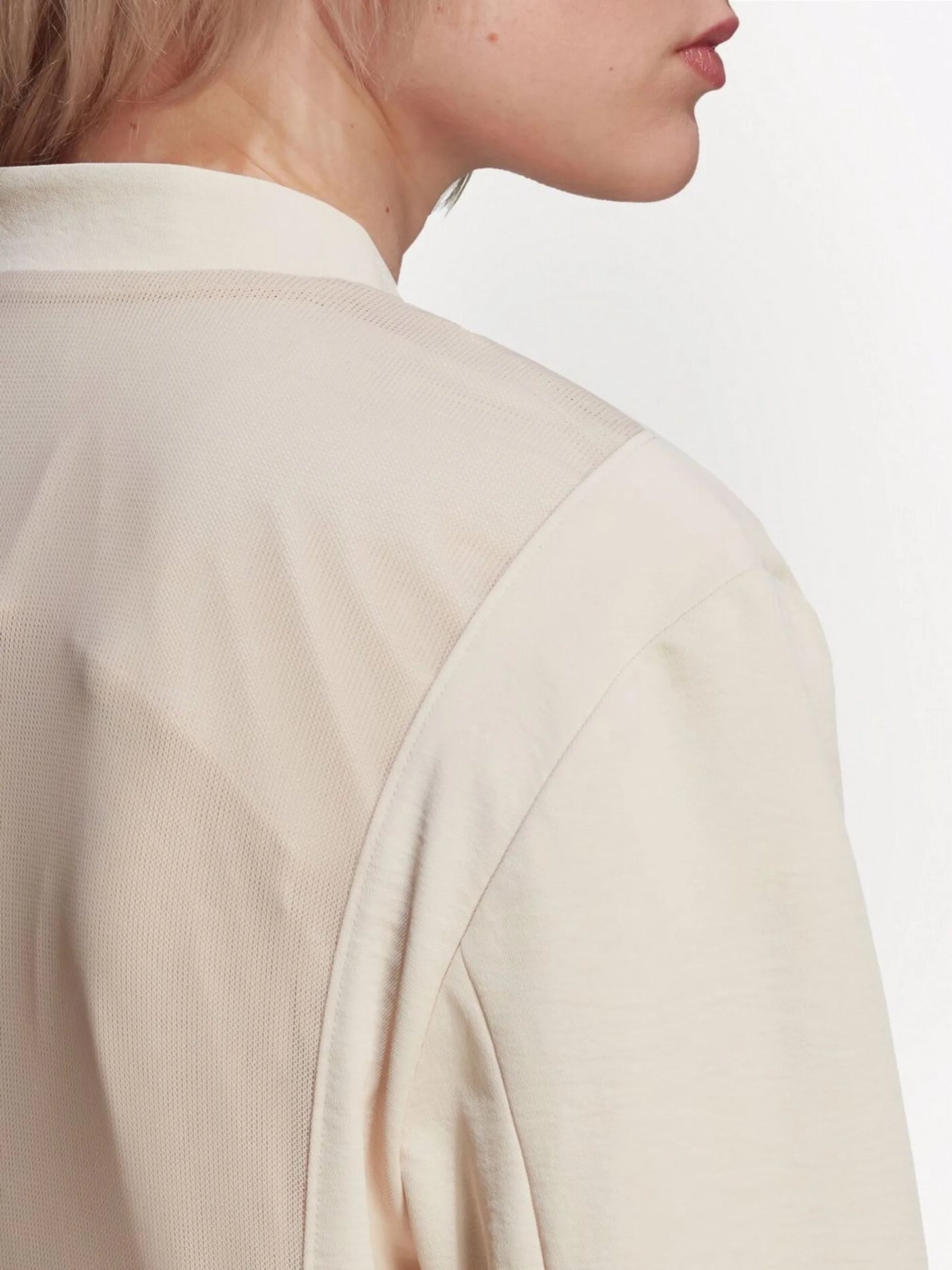 oversized-belted blazer