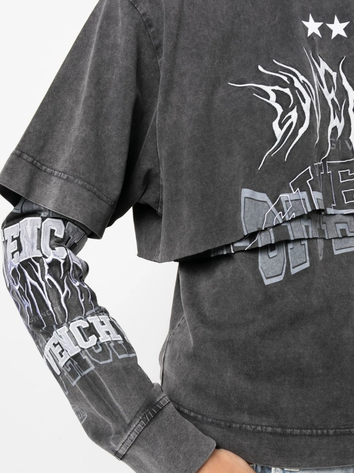 logo-embroidered layered T-shirt