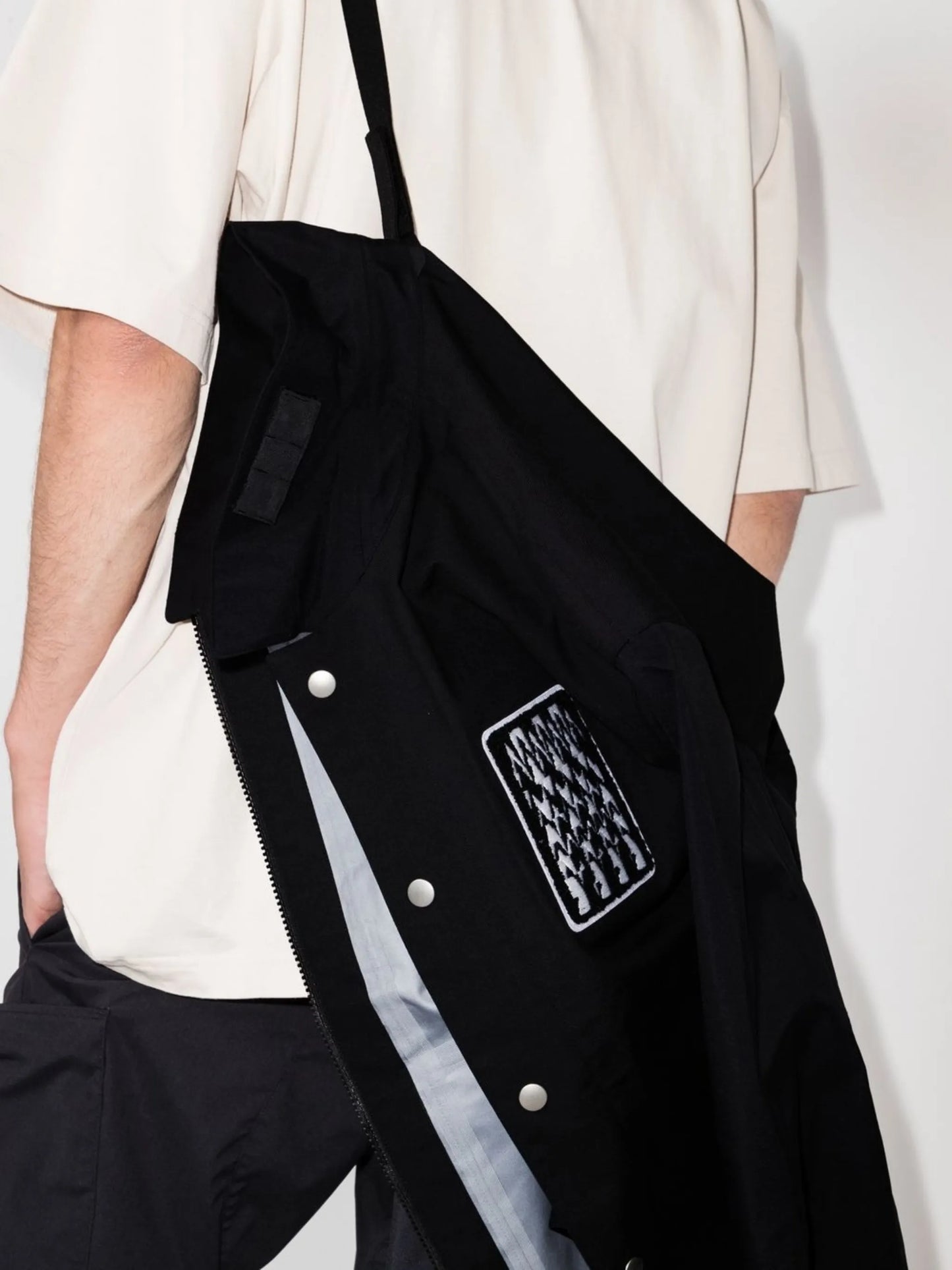 logo-patch shirt jacket