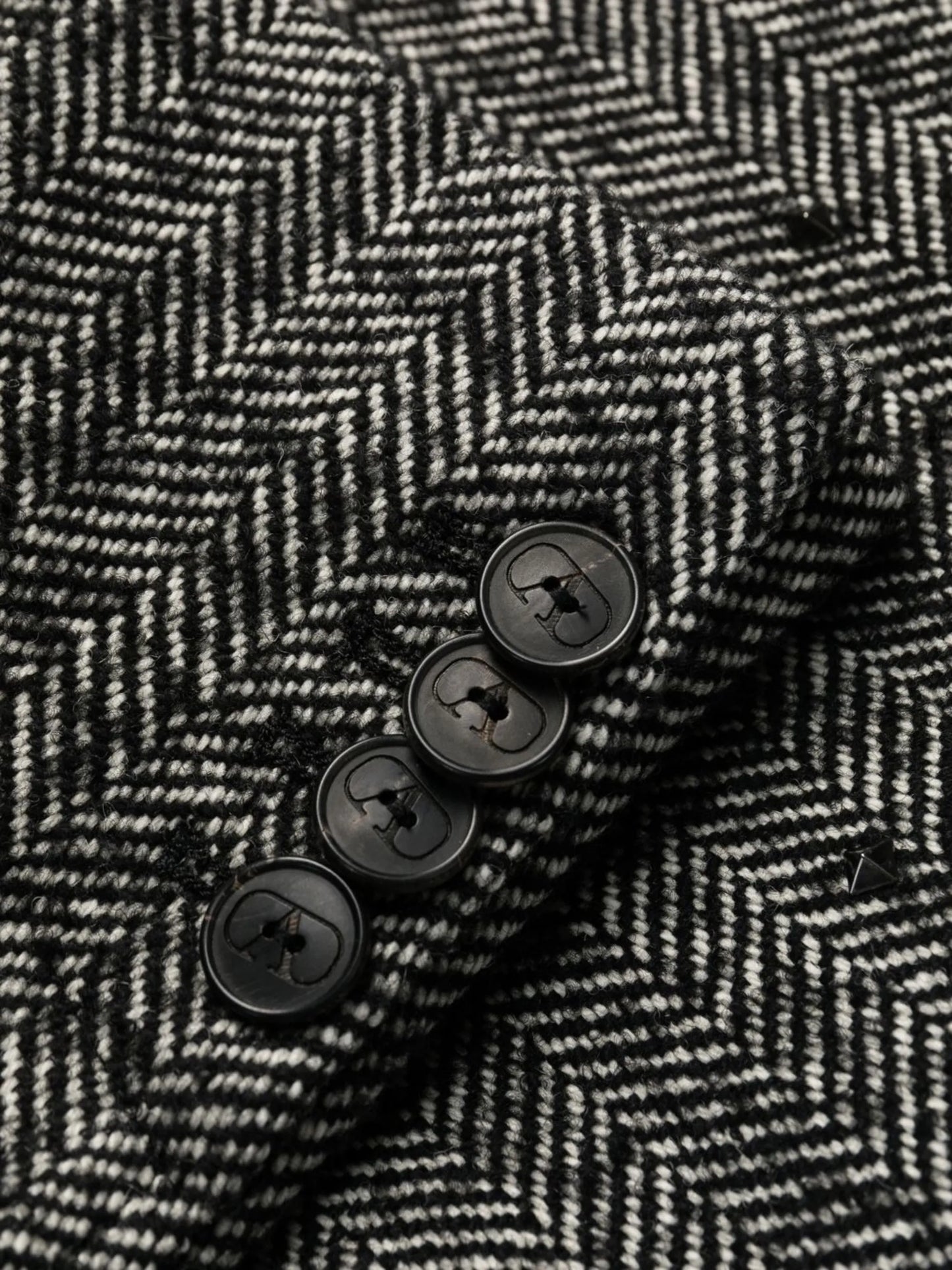 herringbone single-breasted coat