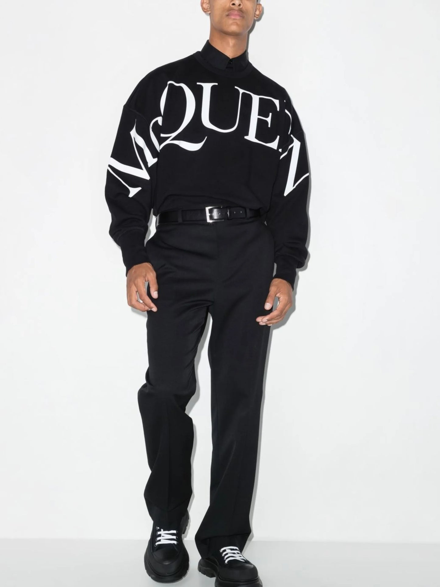 logo-print long-sleeve sweatshirt