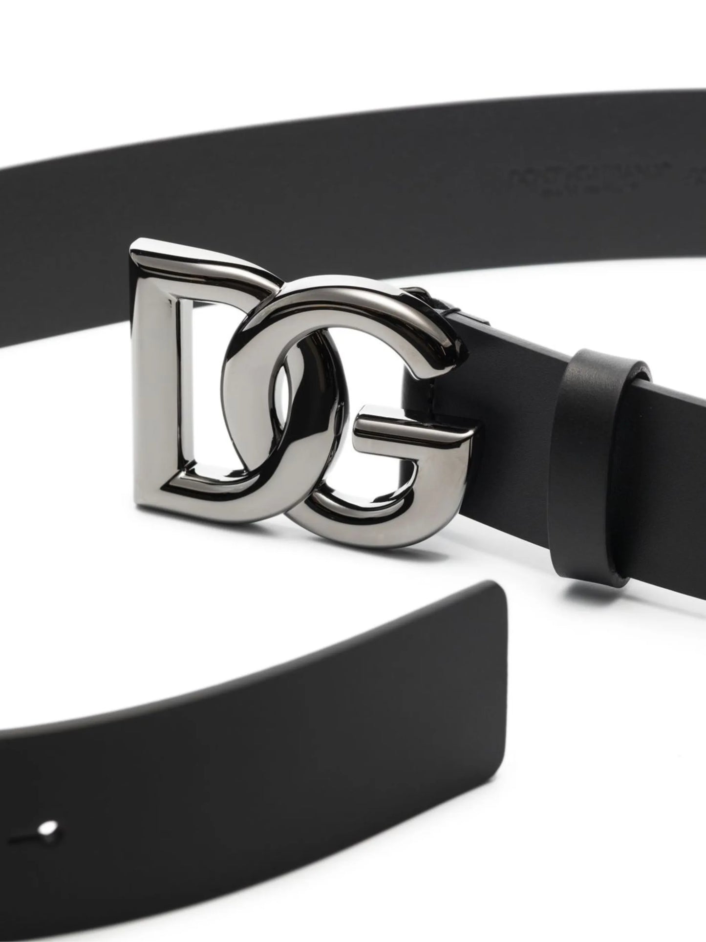 logo-buckle belt