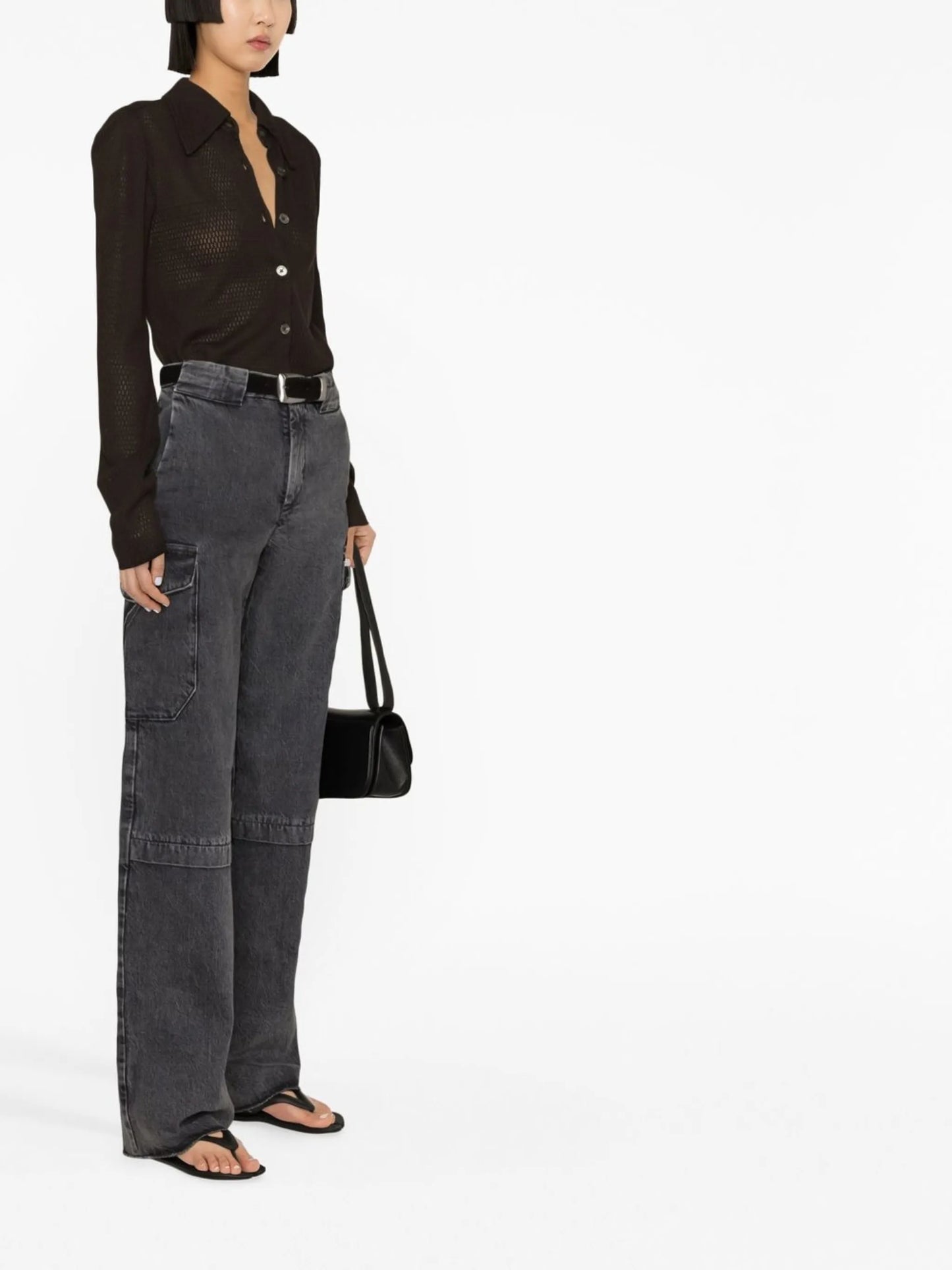 wide-leg cargo jeans