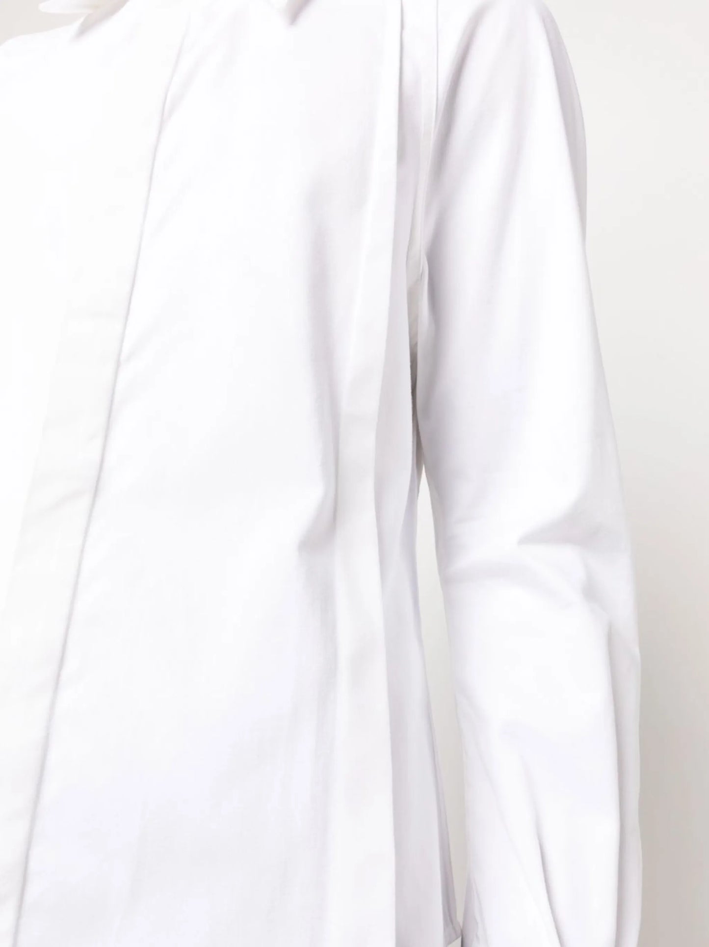 pointed flat collar shirt