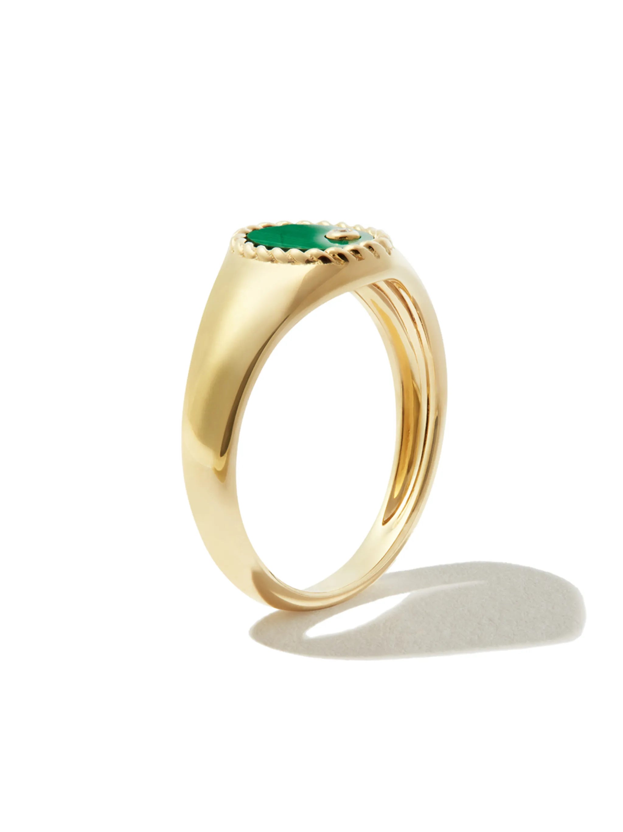 9kt yellow gold malachite signet ring