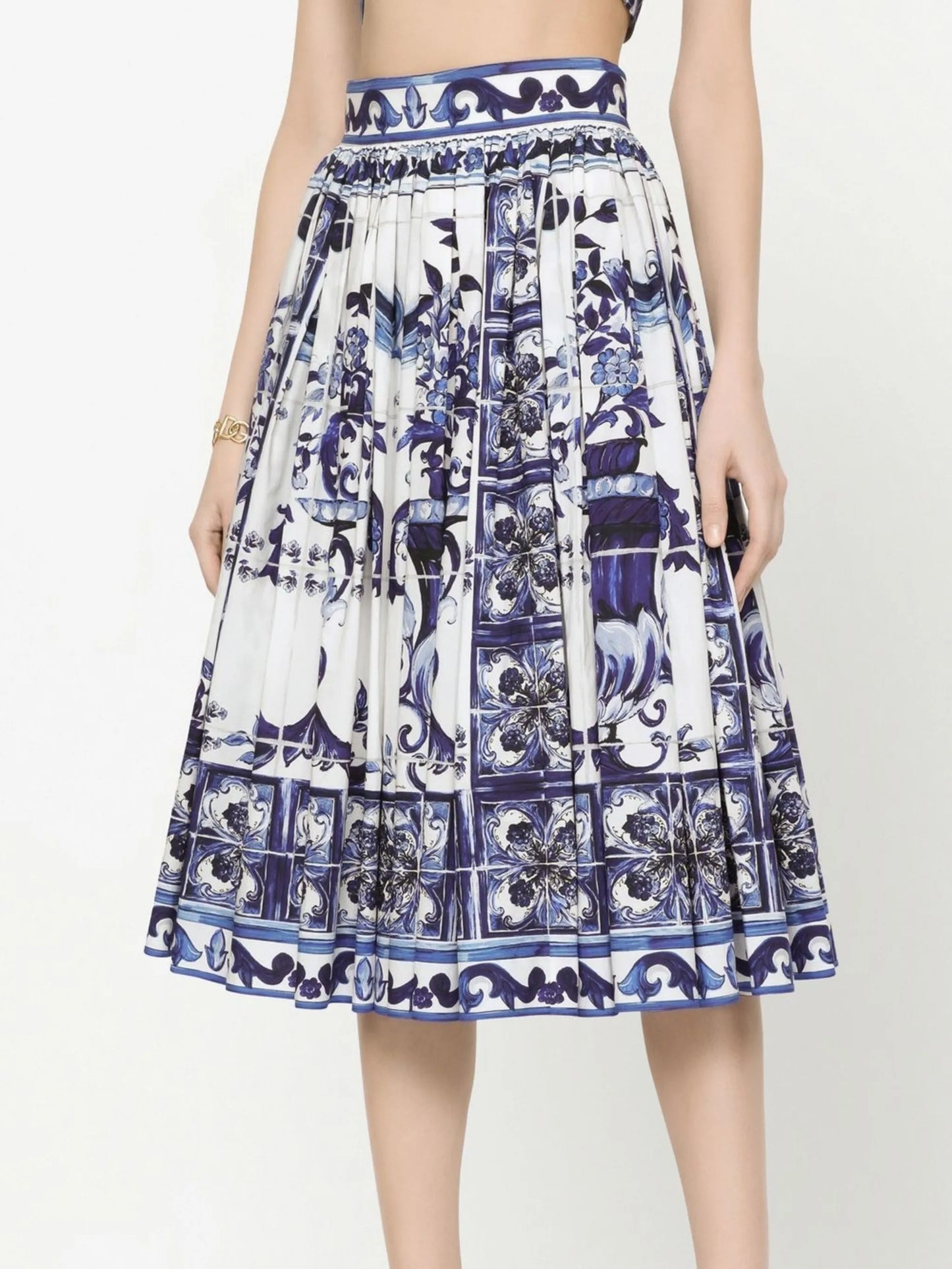 Majolica-print pleated midi skirt