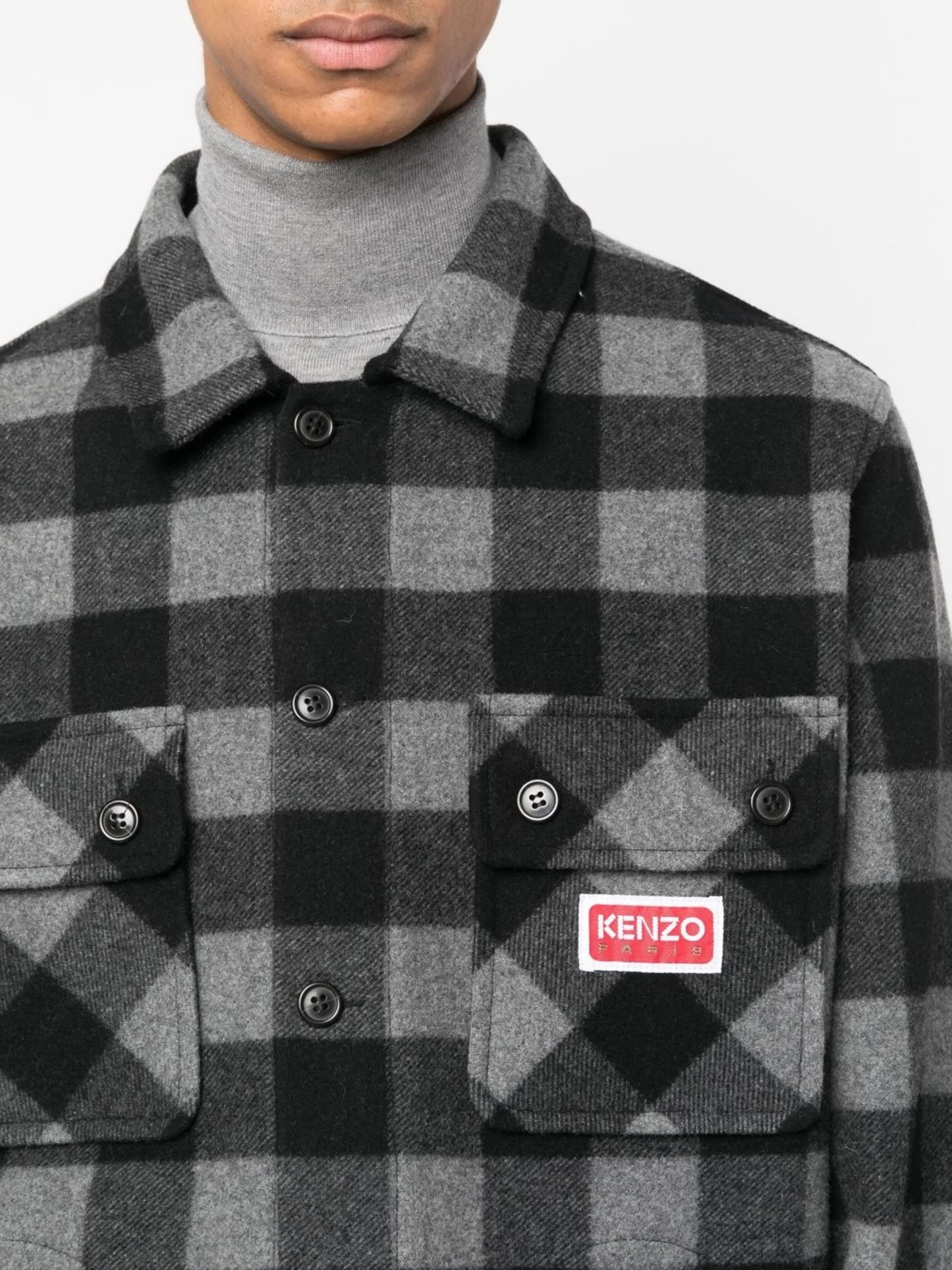 checked logo-patch overshirt