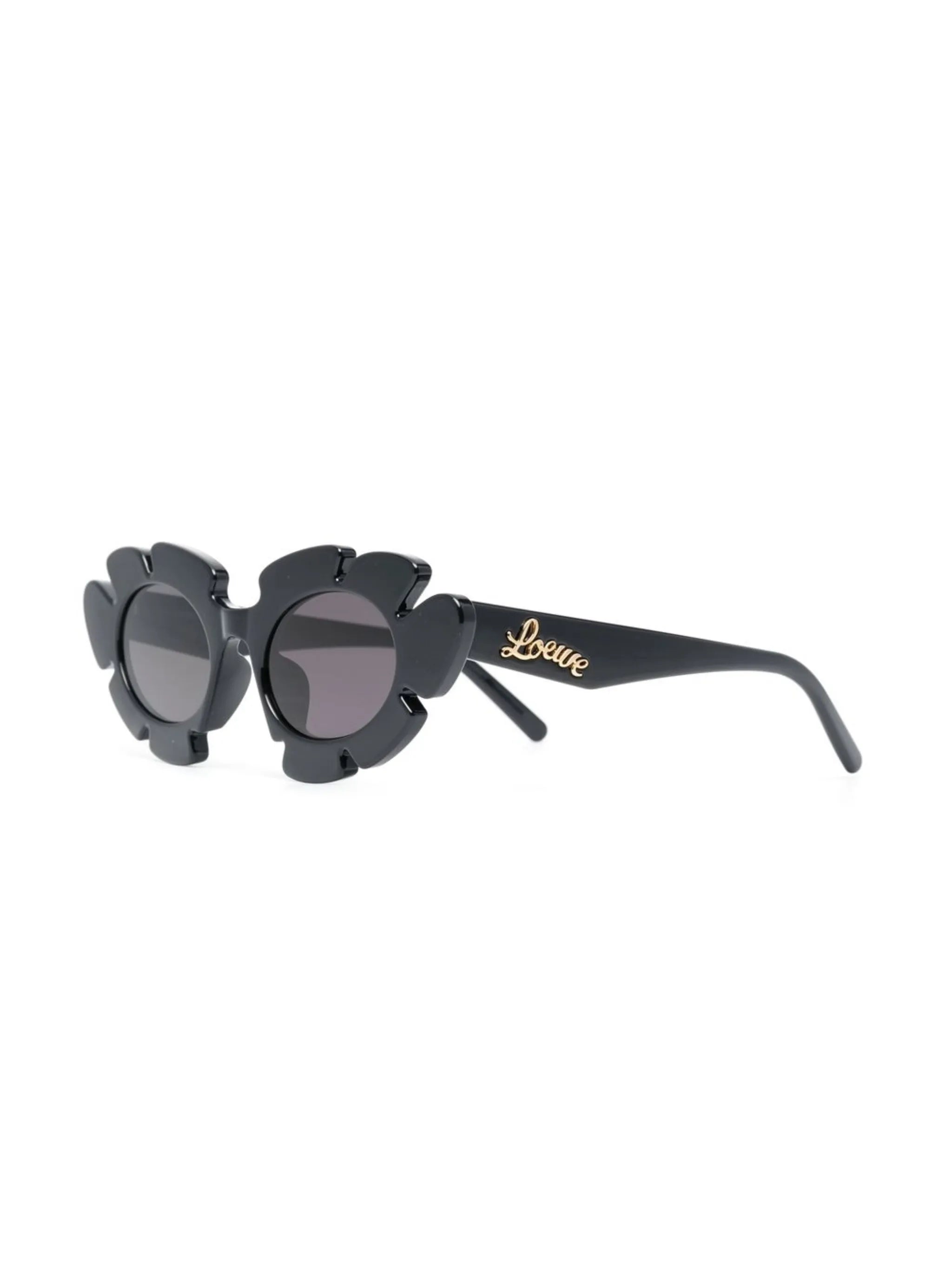 cat-eye frame sunglasses