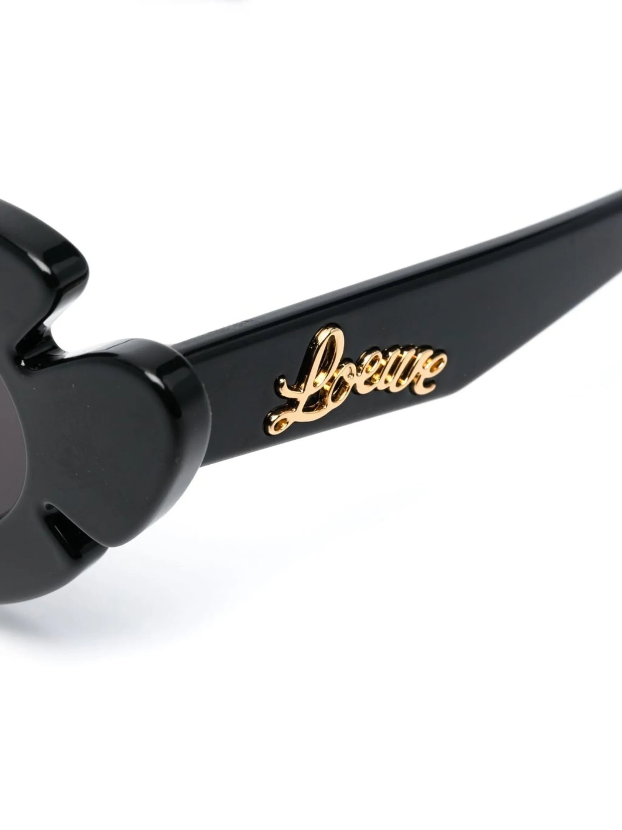 cat-eye frame sunglasses